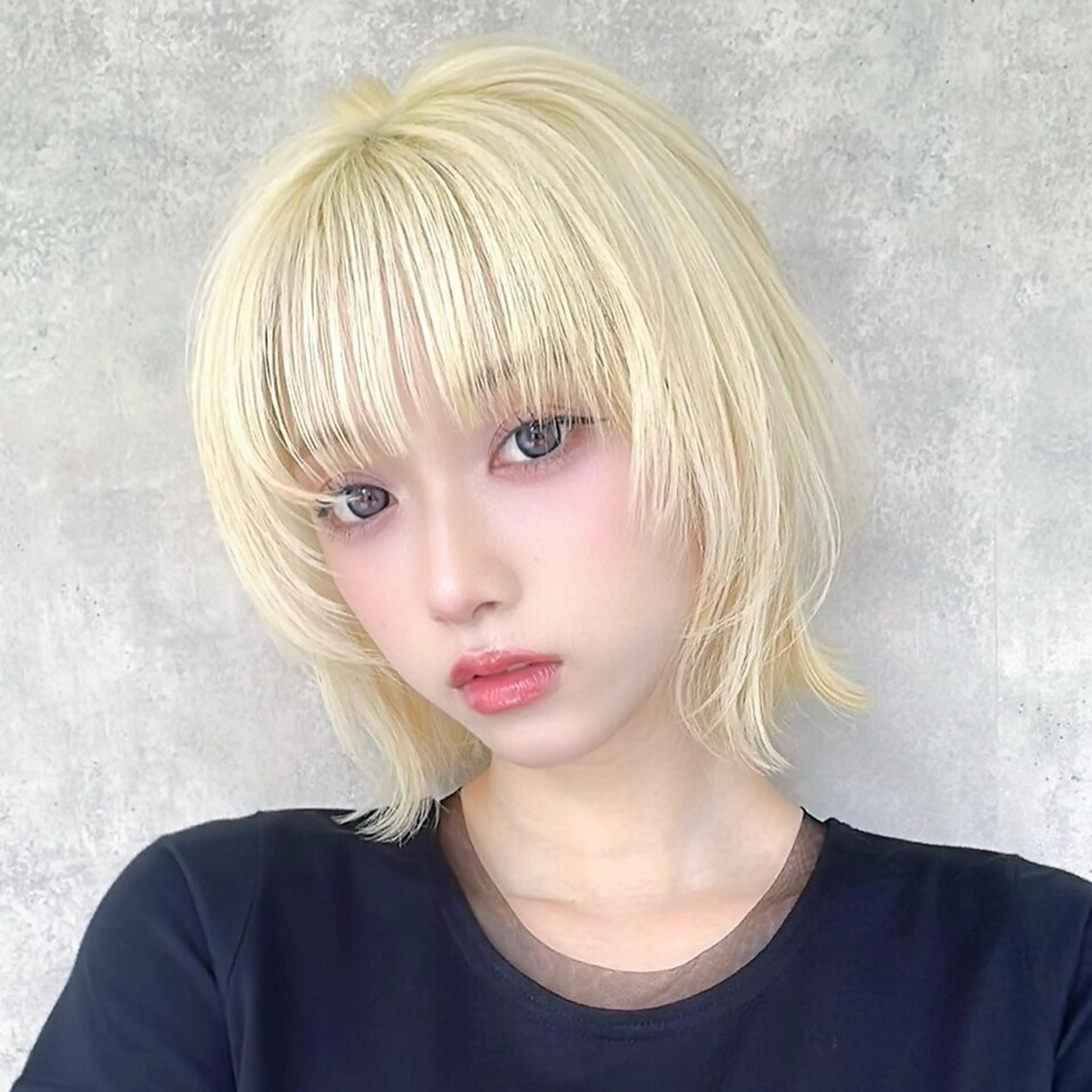 ミディアム カット ヘアカラー MOMO 🎀のヘアスタイル