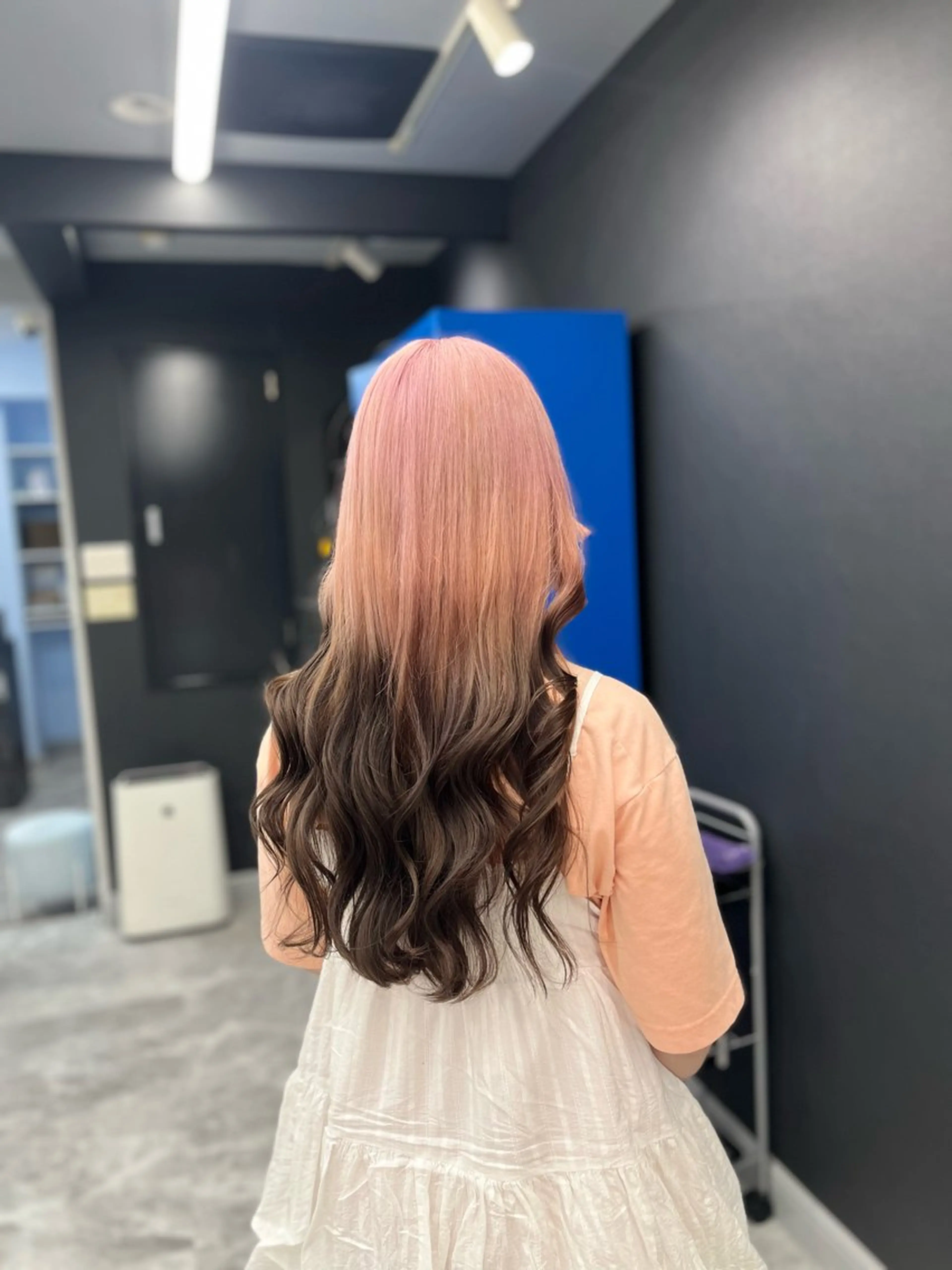 ロング カラー ブラウンカラー ピンクカラー ヘアカラー White梅田  ／ COCOのヘアスタイル