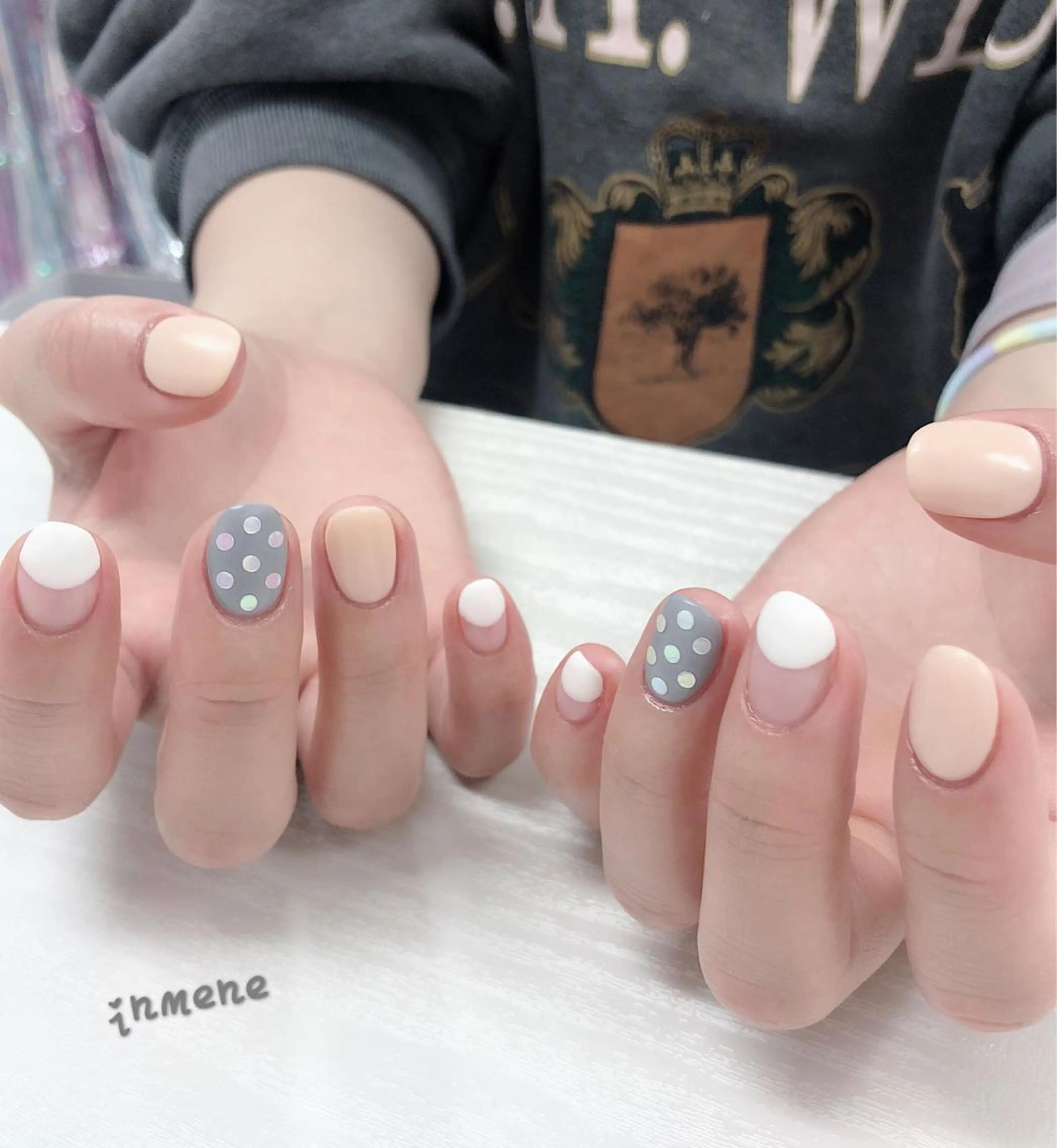 ネイル IN MENE所属・IN MENEのネイルデザイン