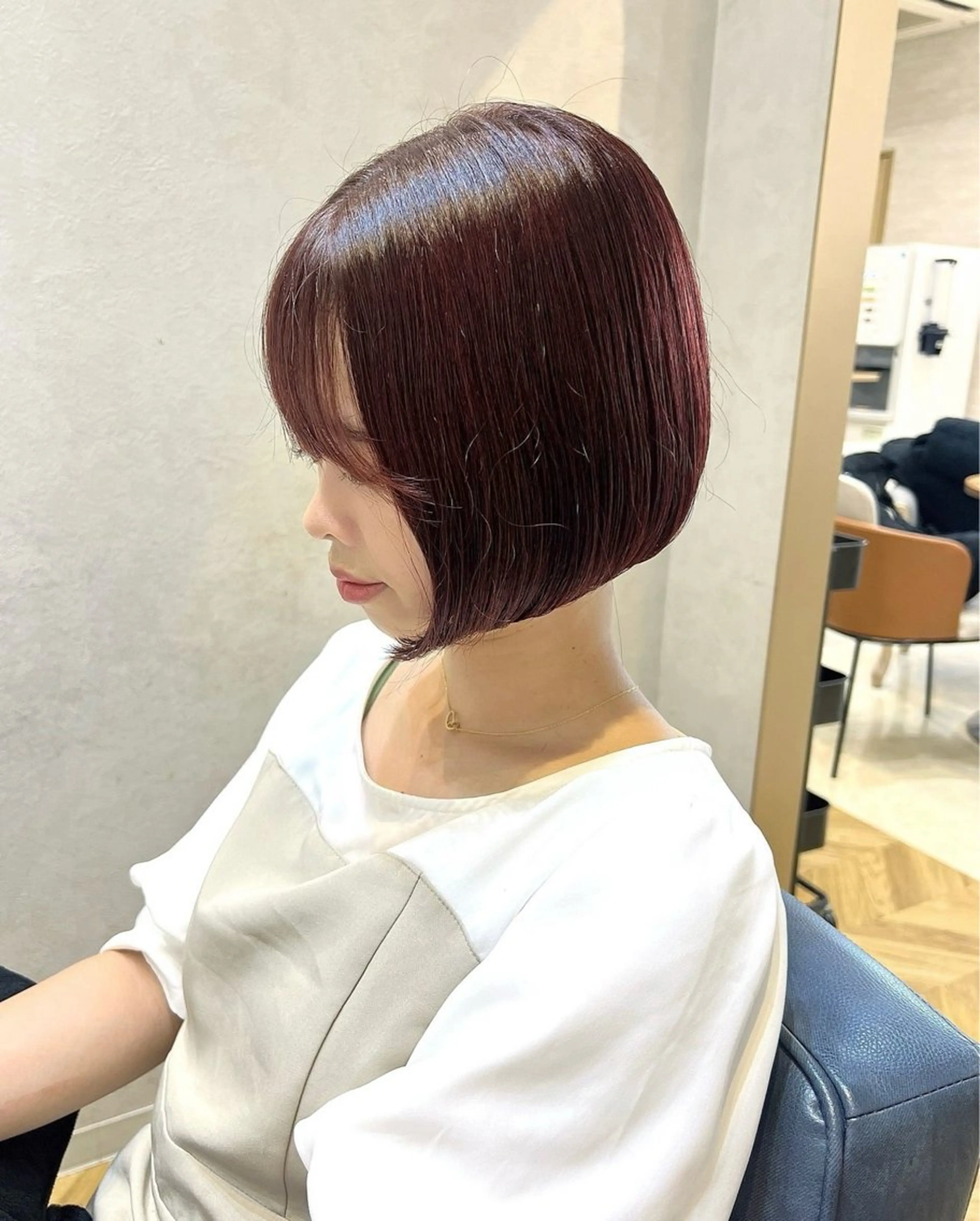 ミディアム 濱野 梨奈のヘアスタイル
