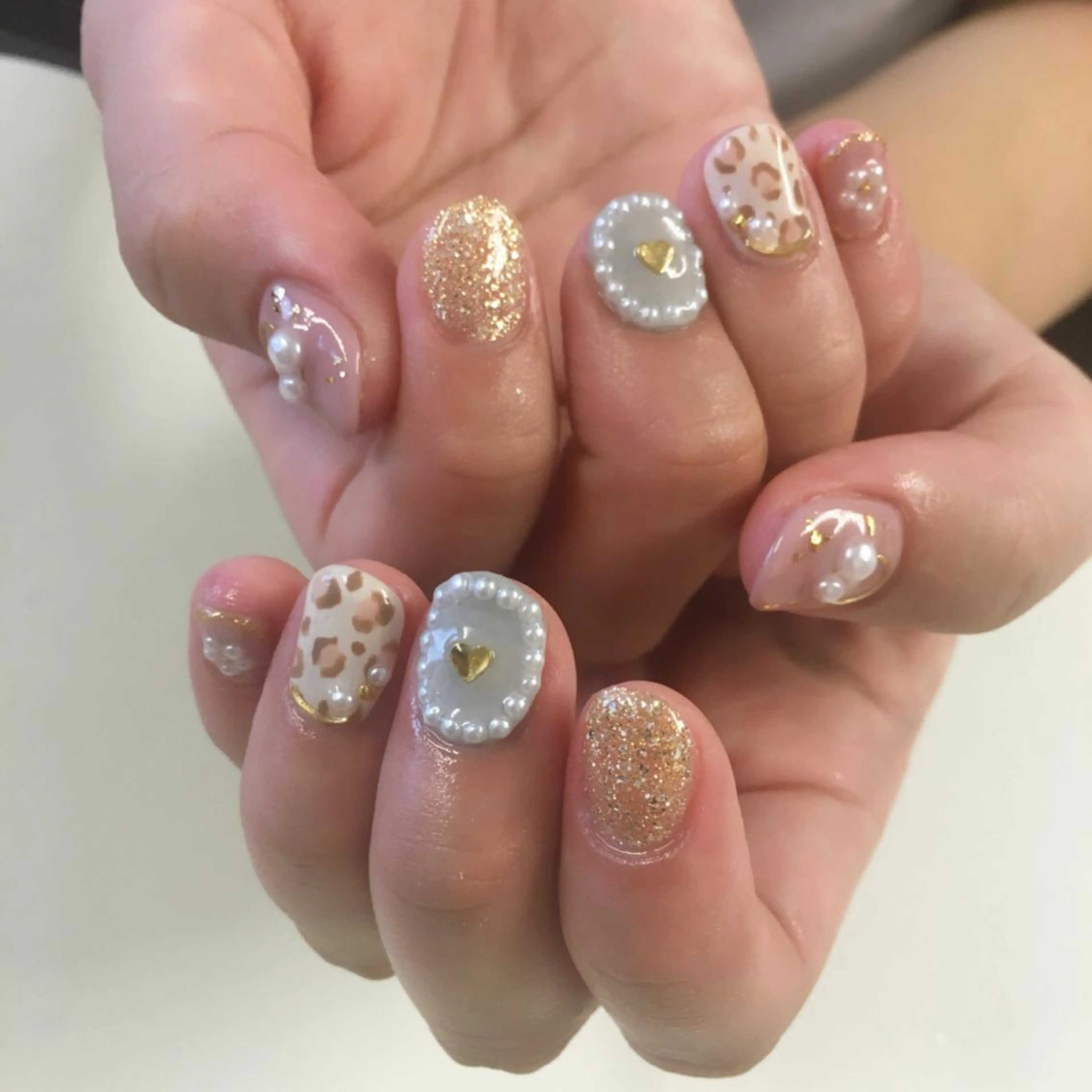 ネイル ハンドネイル SHINE NAILのネイルデザイン