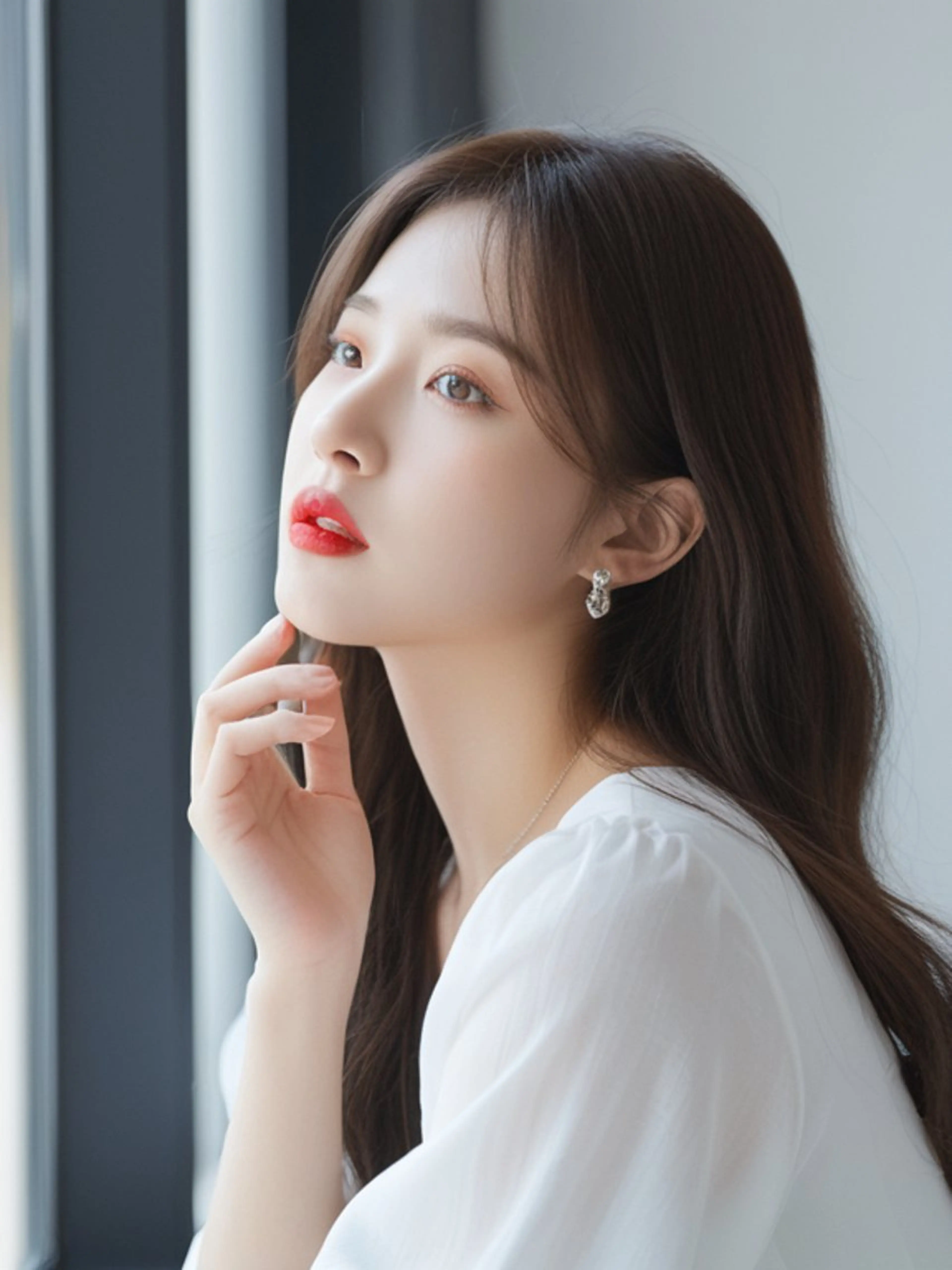 ロング くびれヘア 韓国風ヘア レイヤーカット カット ヘアカラー トリートメント 新宿/韓国レイヤー 顔まわり/RIKUのヘアスタイル