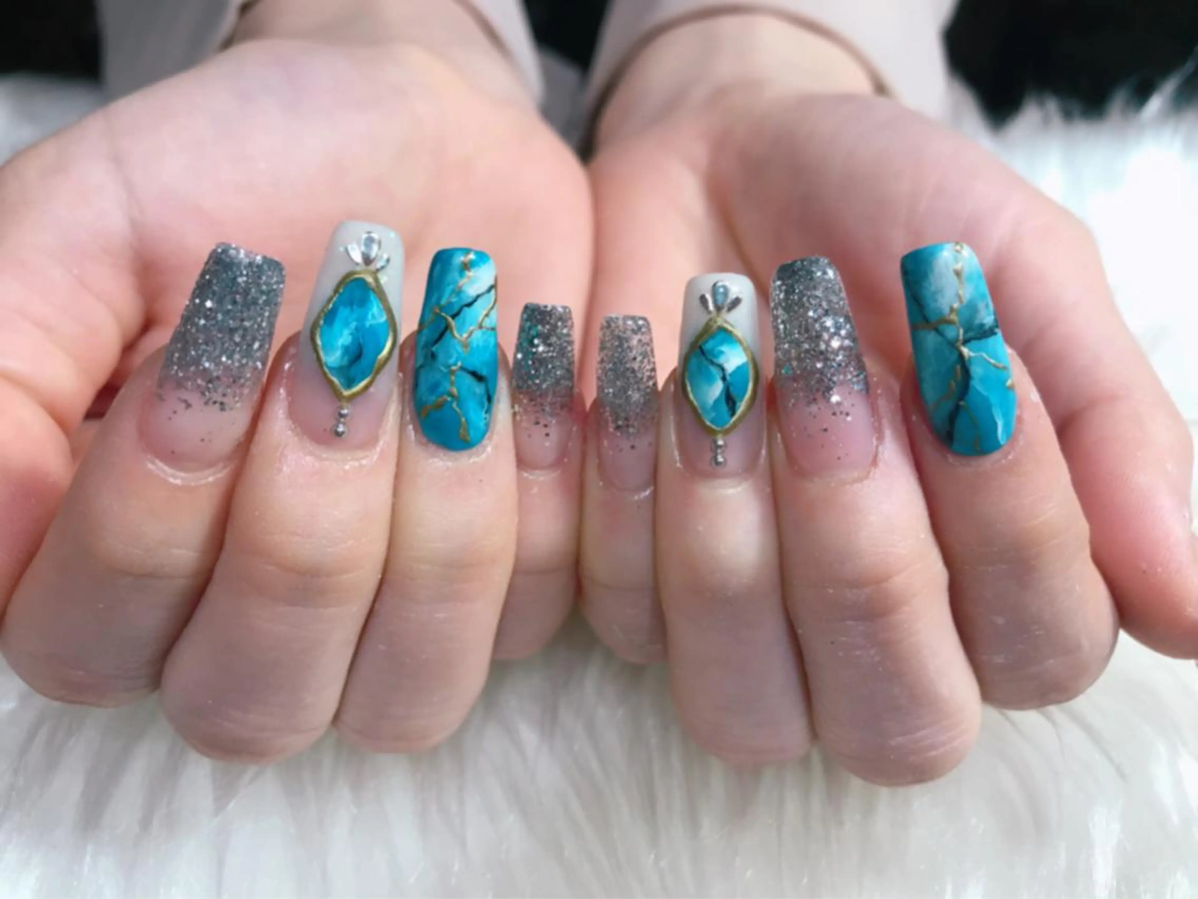 ネイル スカルプネイル ハンドネイル nailsalon colon所属・nailartist lisaのネイルデザイン