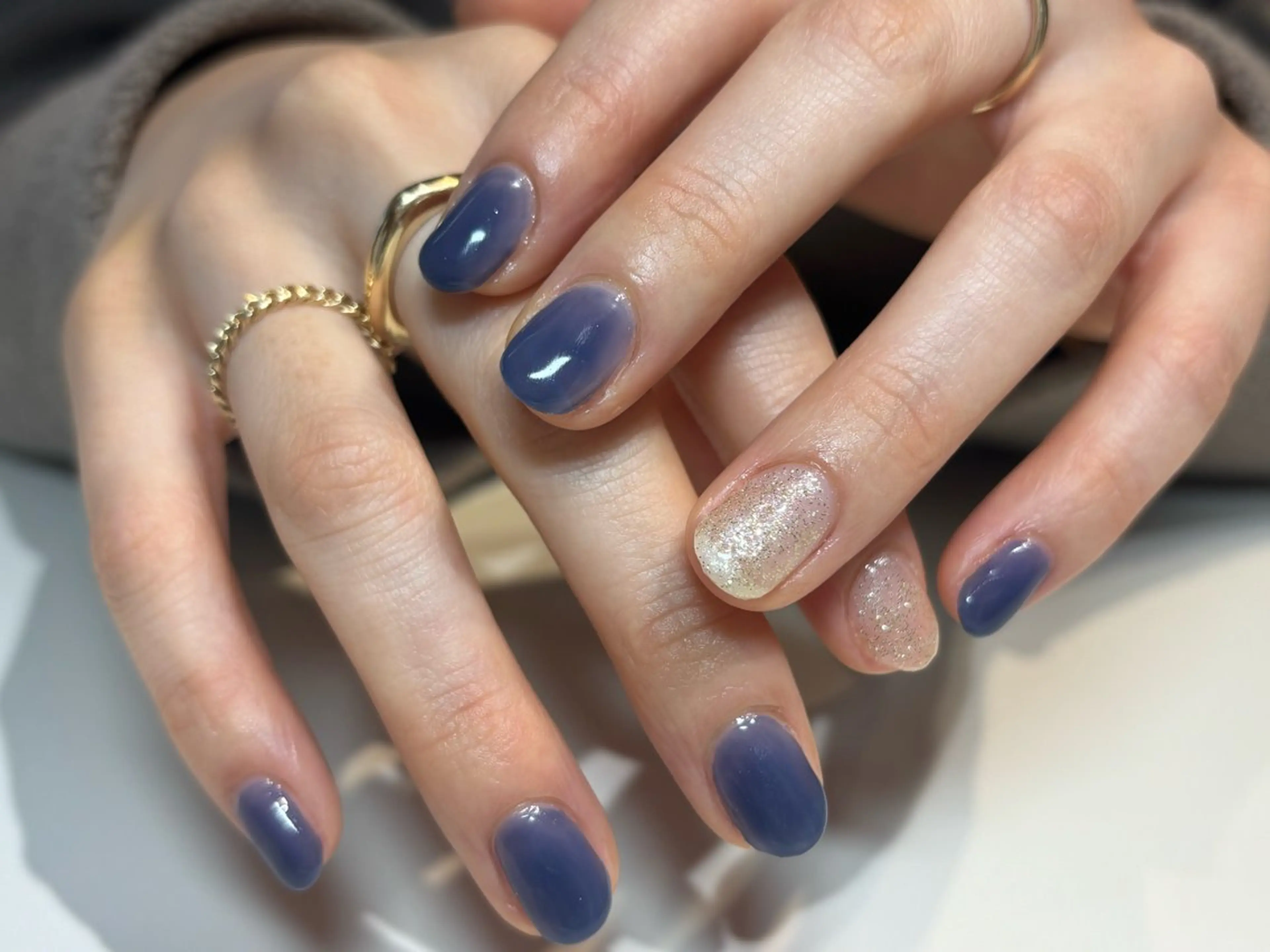 ネイル フットネイル フレンチネイル ジェルネイル グラデーション マグネットネイル ハンドネイル ヘアー.ネイル二刀流 misa🫧のヘアスタイル