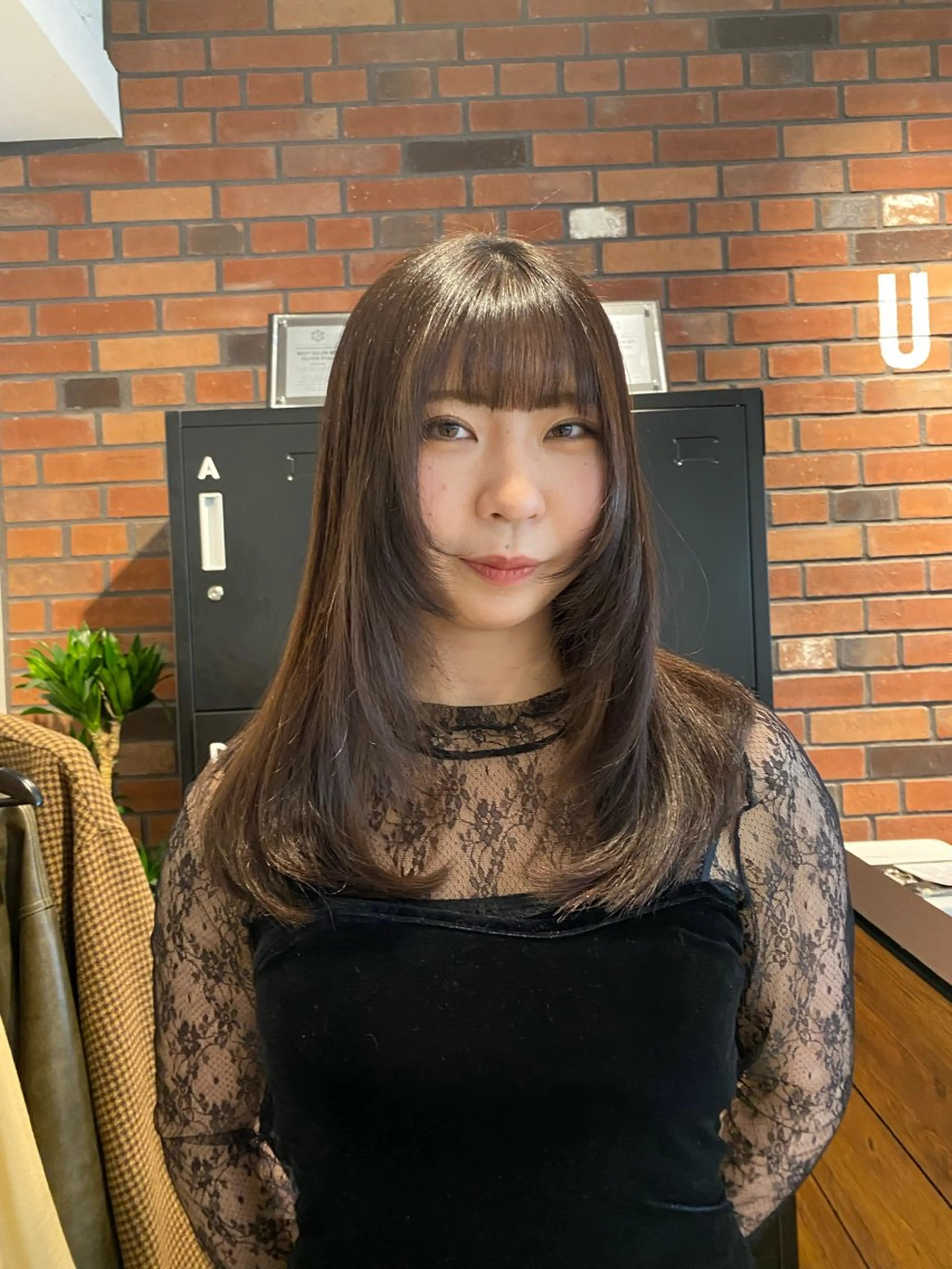 セミロング 顔まわりレイヤー レイヤーカット カット URBAN.名駅/ 名富小姫のヘアスタイル