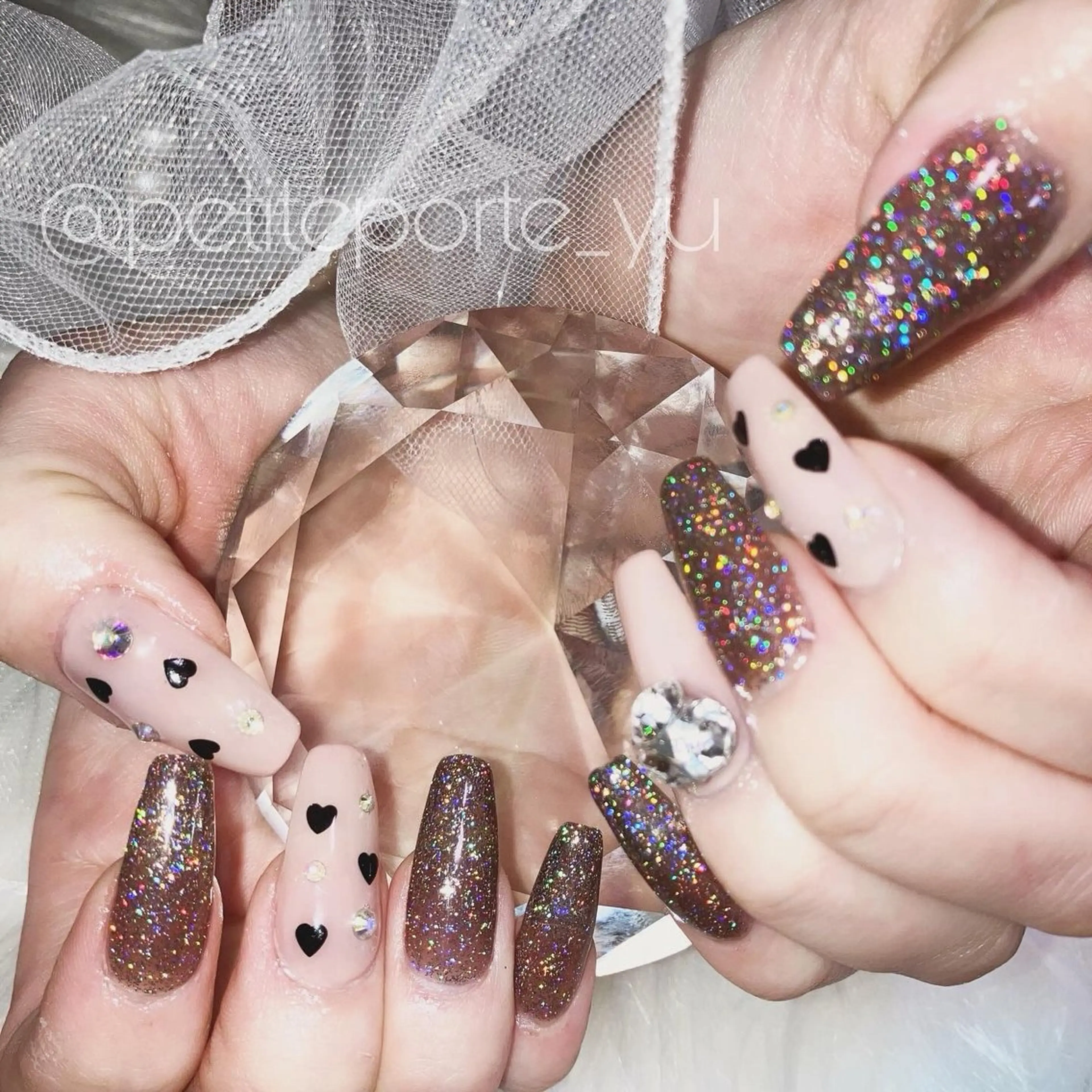 ネイル フラッシュネイル ラメ(グリッター) ストーンネイル ハンドネイル nailsalon petite porte所属・petite porteのネイルデザイン