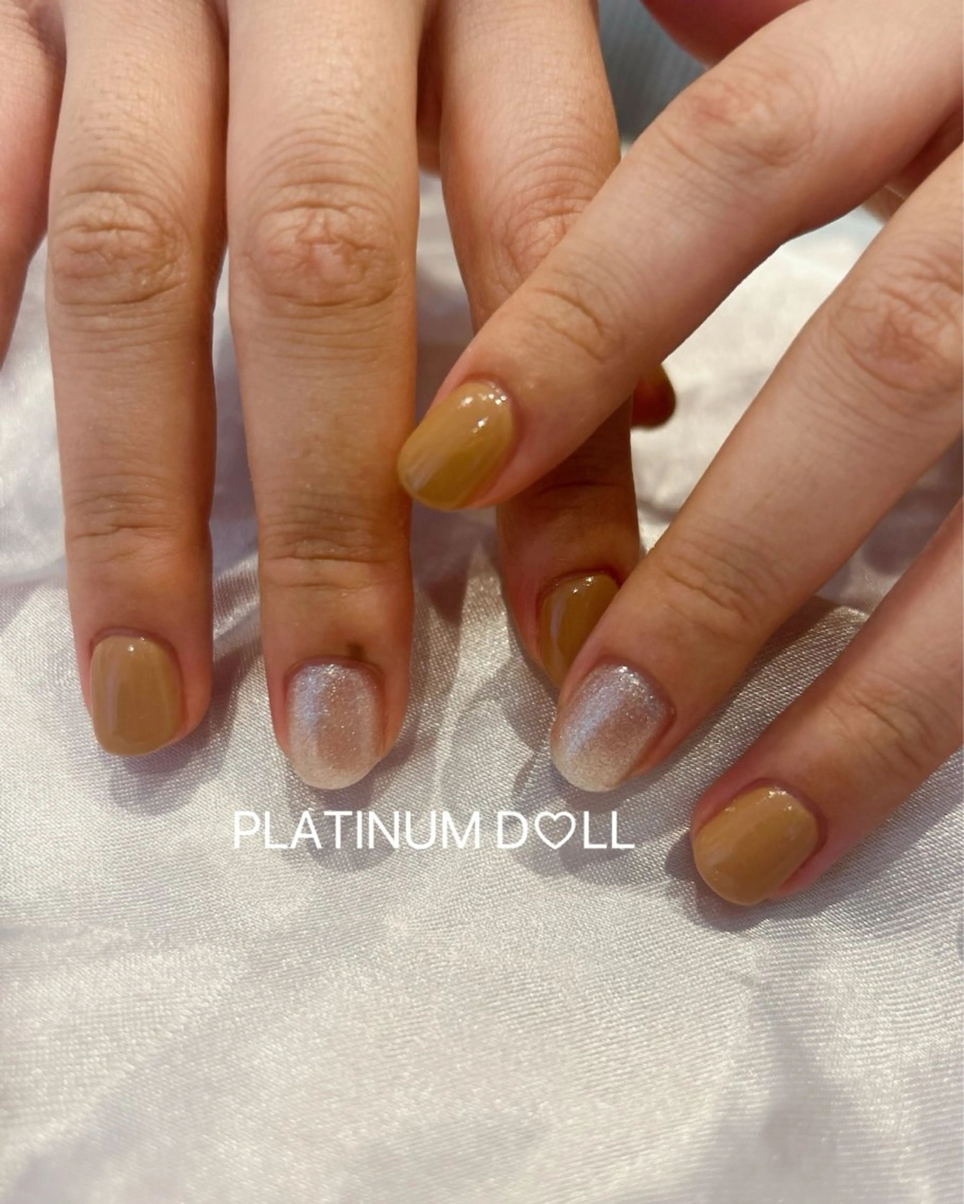 ネイル フットネイル グラデーション キラキラネイル 韓国ネイル マグネットネイル ハンドネイル 🎀NOISM/ nail/はな🎀のネイルデザイン