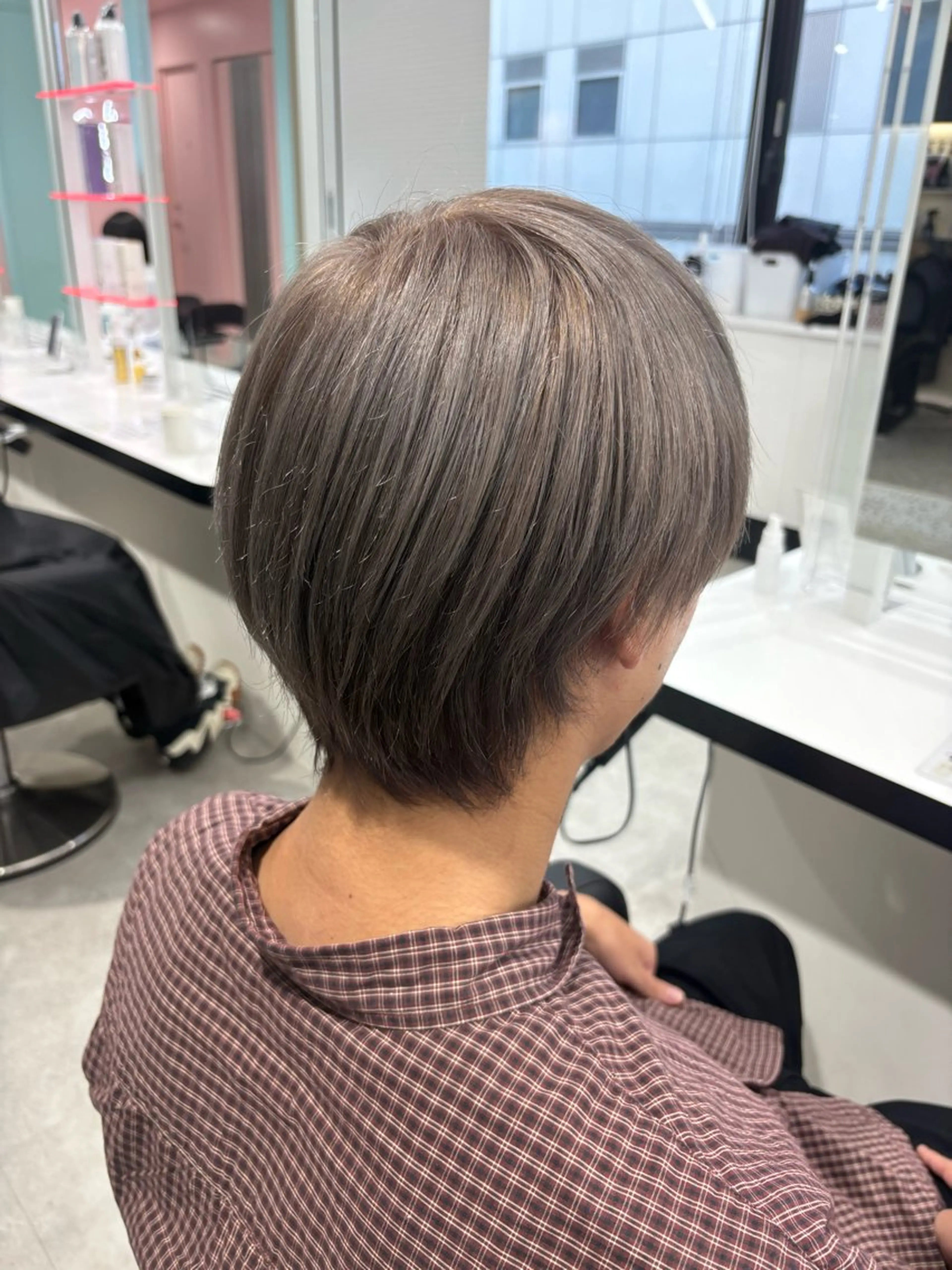 メンズ ヘアカラー 韓国風艶カラー🪽 yuuna🪽🍨のヘアスタイル