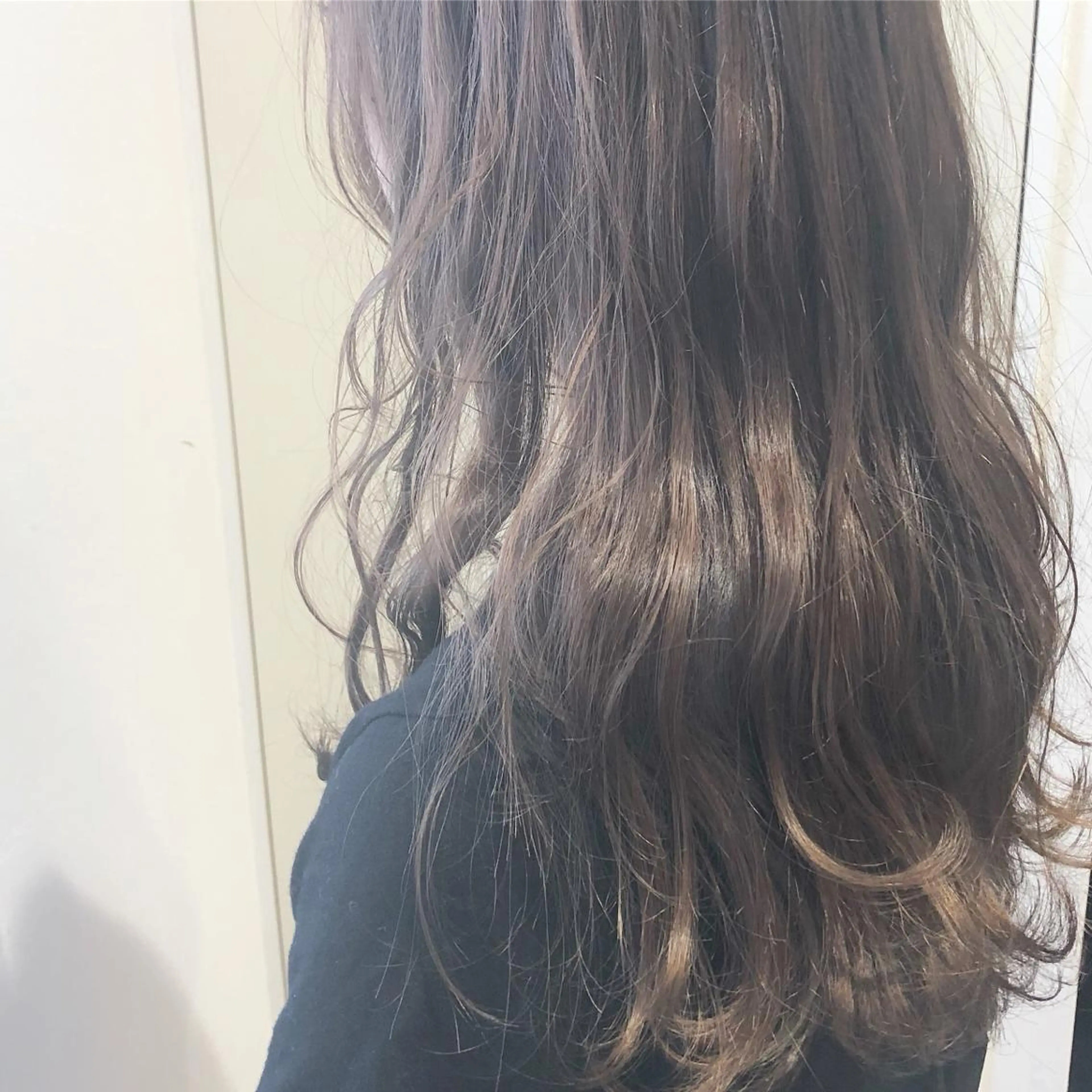 ロング カラー ヘアアレンジ ture by glad所属・ture by gladのヘアスタイル