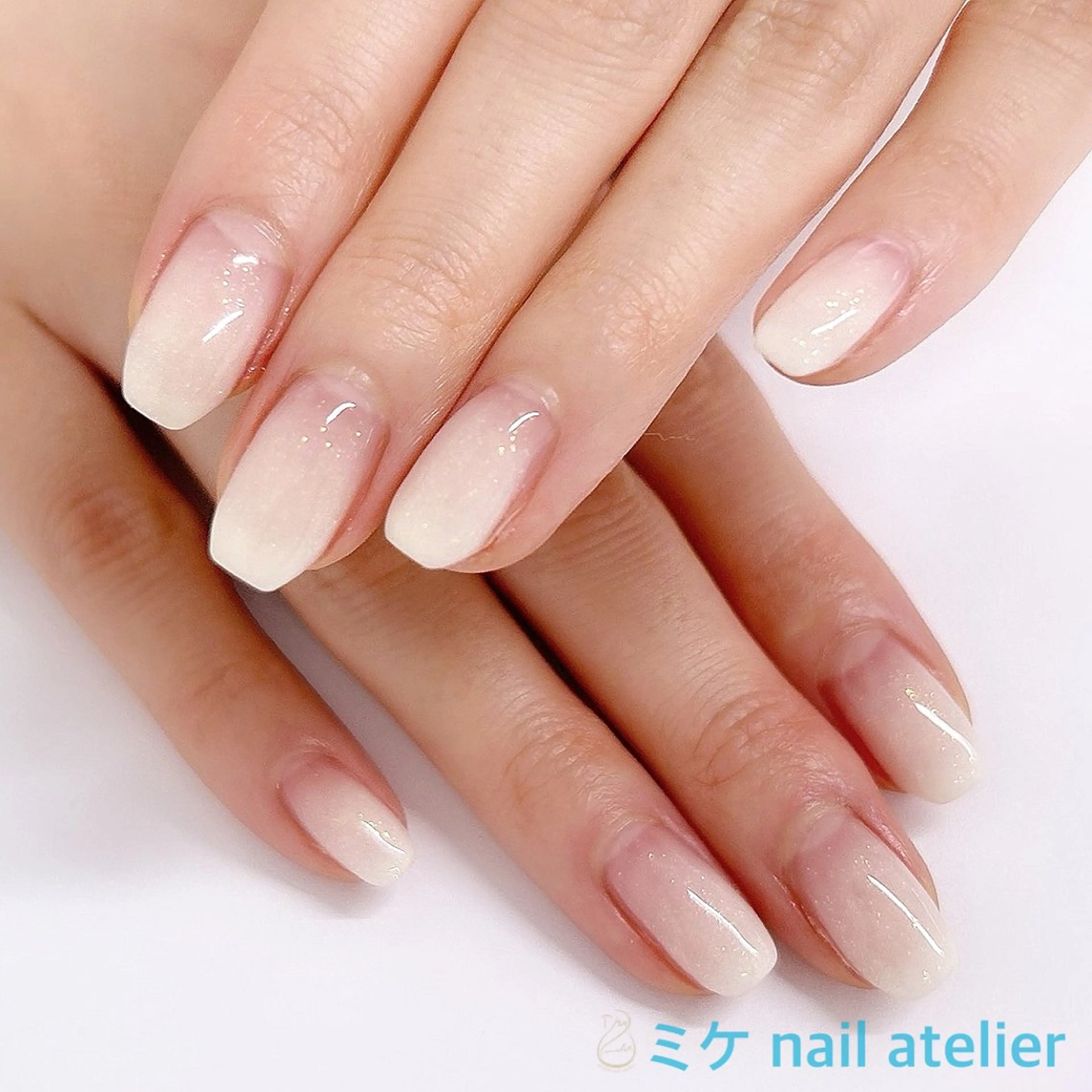 ネイル ジェルネイル グラデーション シンプルネイル h. rikaのネイルデザイン