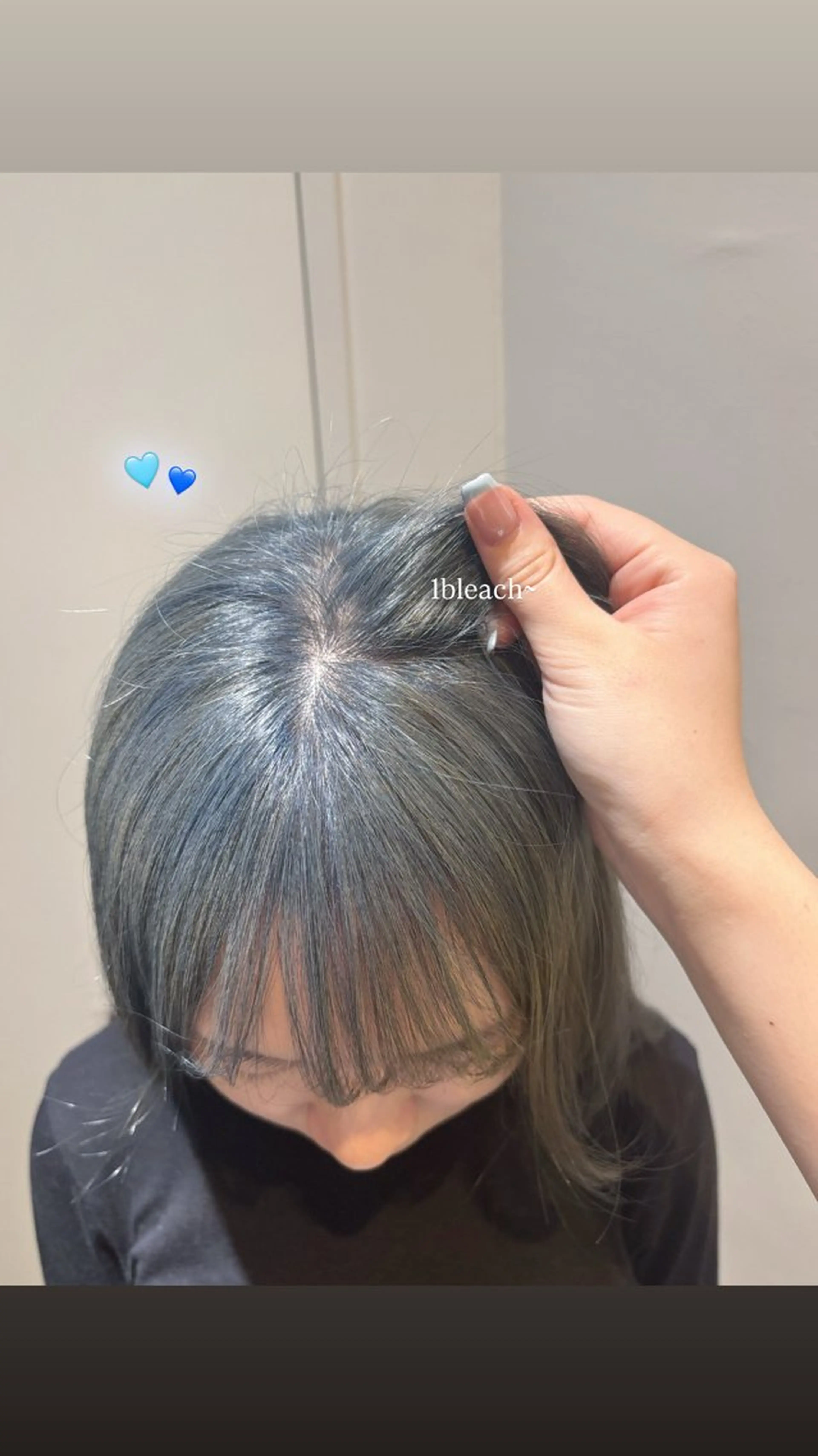 ロング イチセ ユキのヘアスタイル