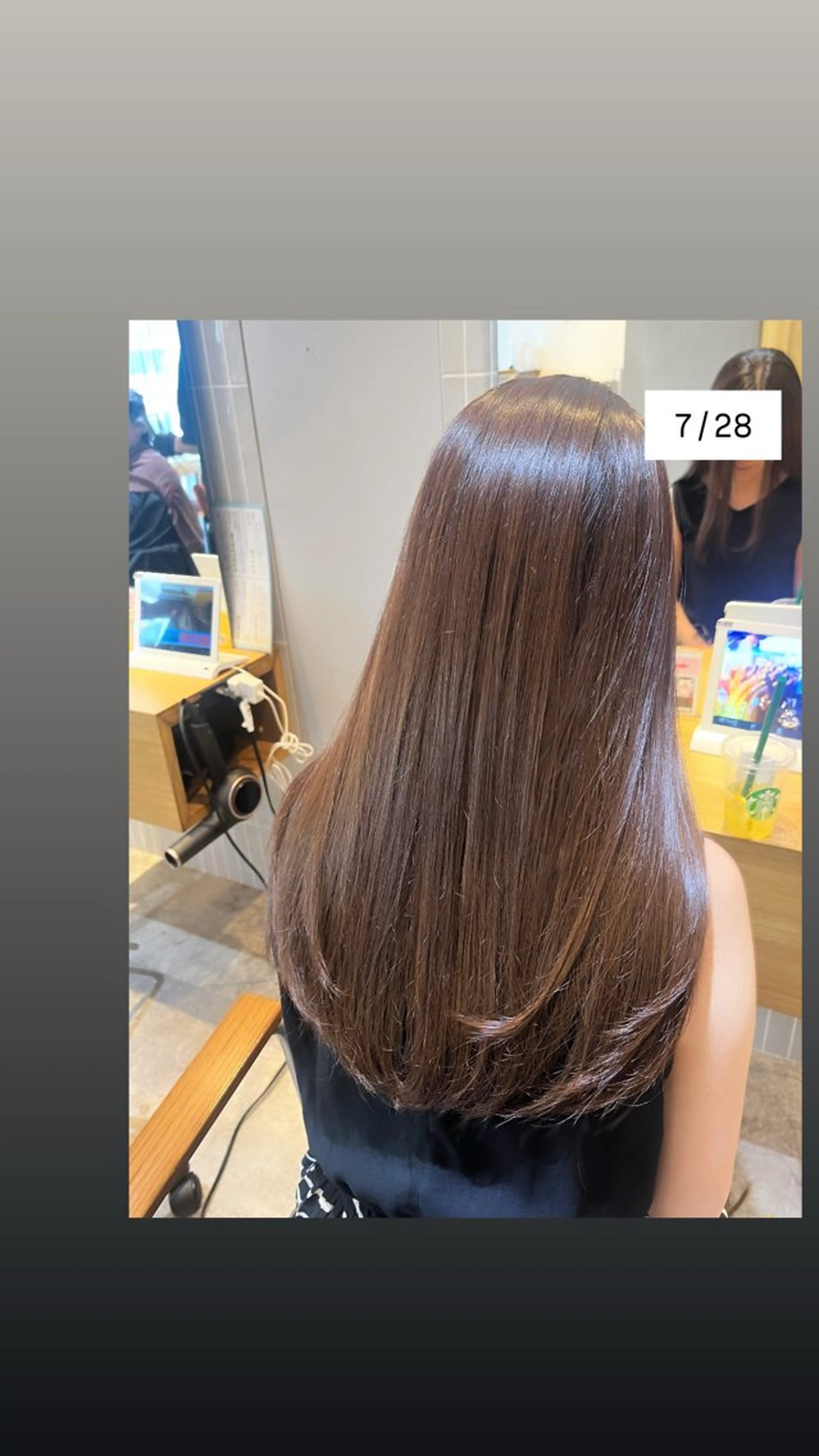 ロング レイヤーカット カット ヘアカラー トリートメント ラフィスヘアードープ所属・レイヤーと透明感の アユカ 髪質改善のヘアスタイル