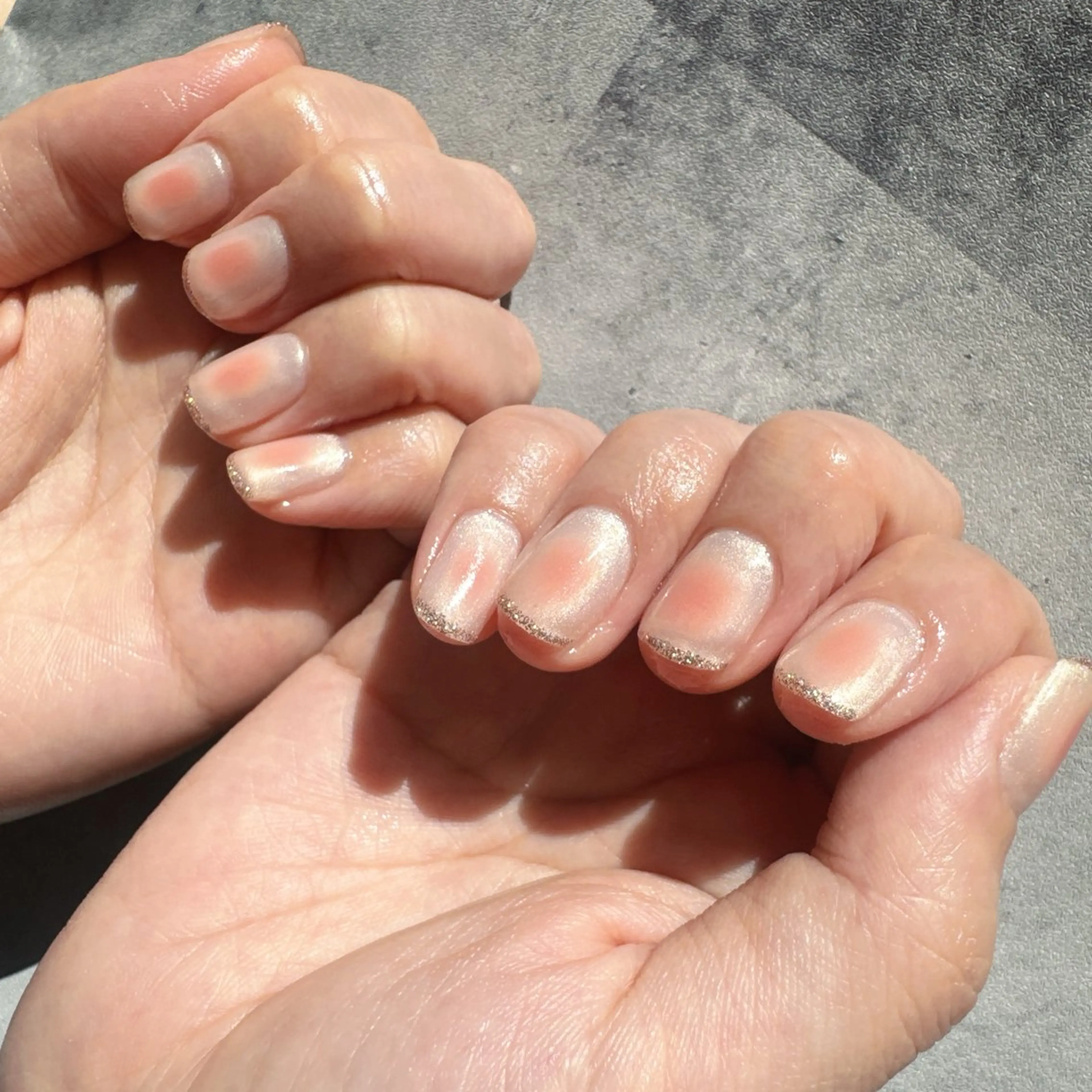 ネイル チークネイル ハンドネイル N.plus NaiLのネイルデザイン