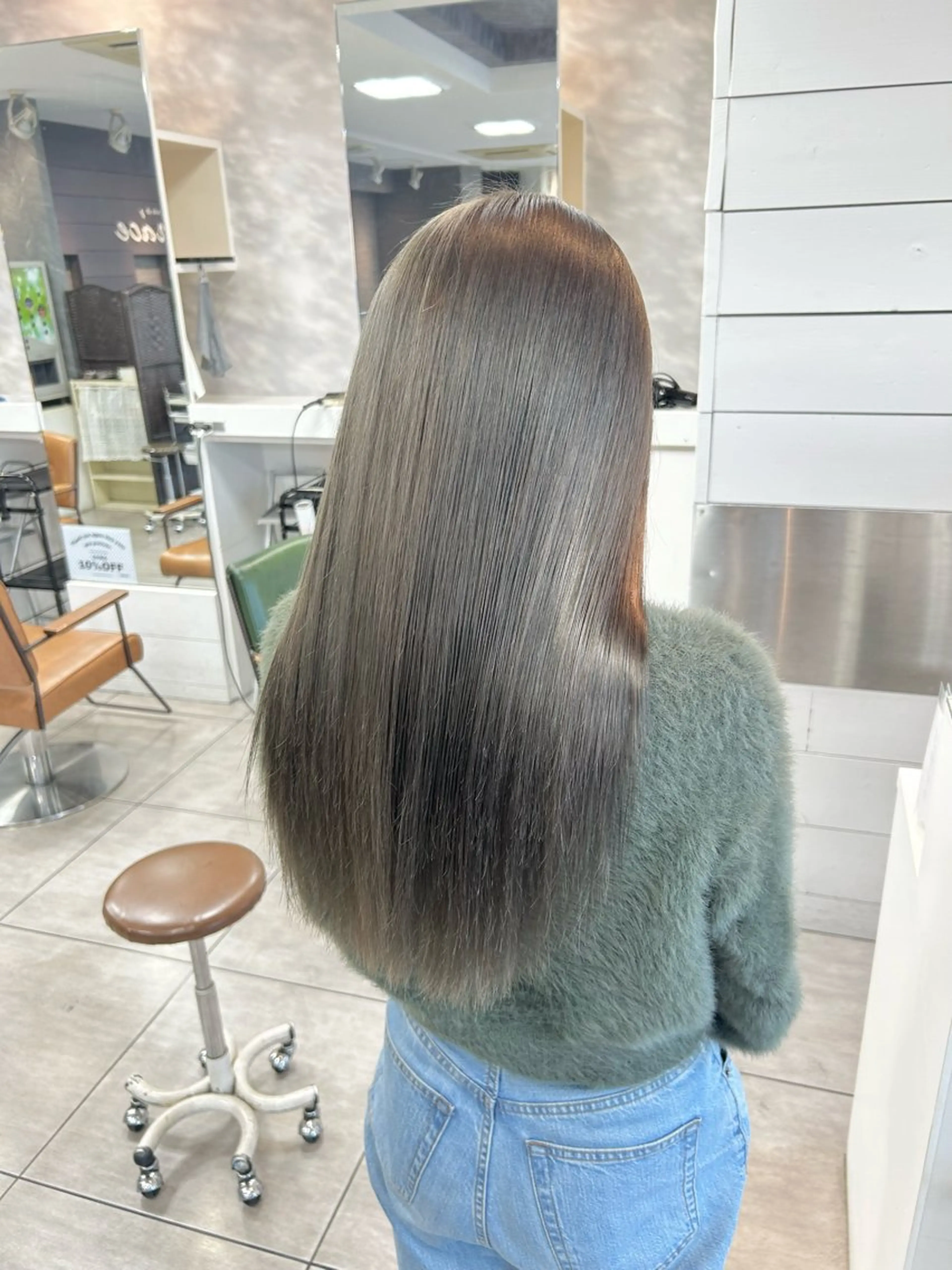 ロング カット ヘアカラー トリートメント 🫧艶髪カラー🫧 森本くるみのヘアスタイル