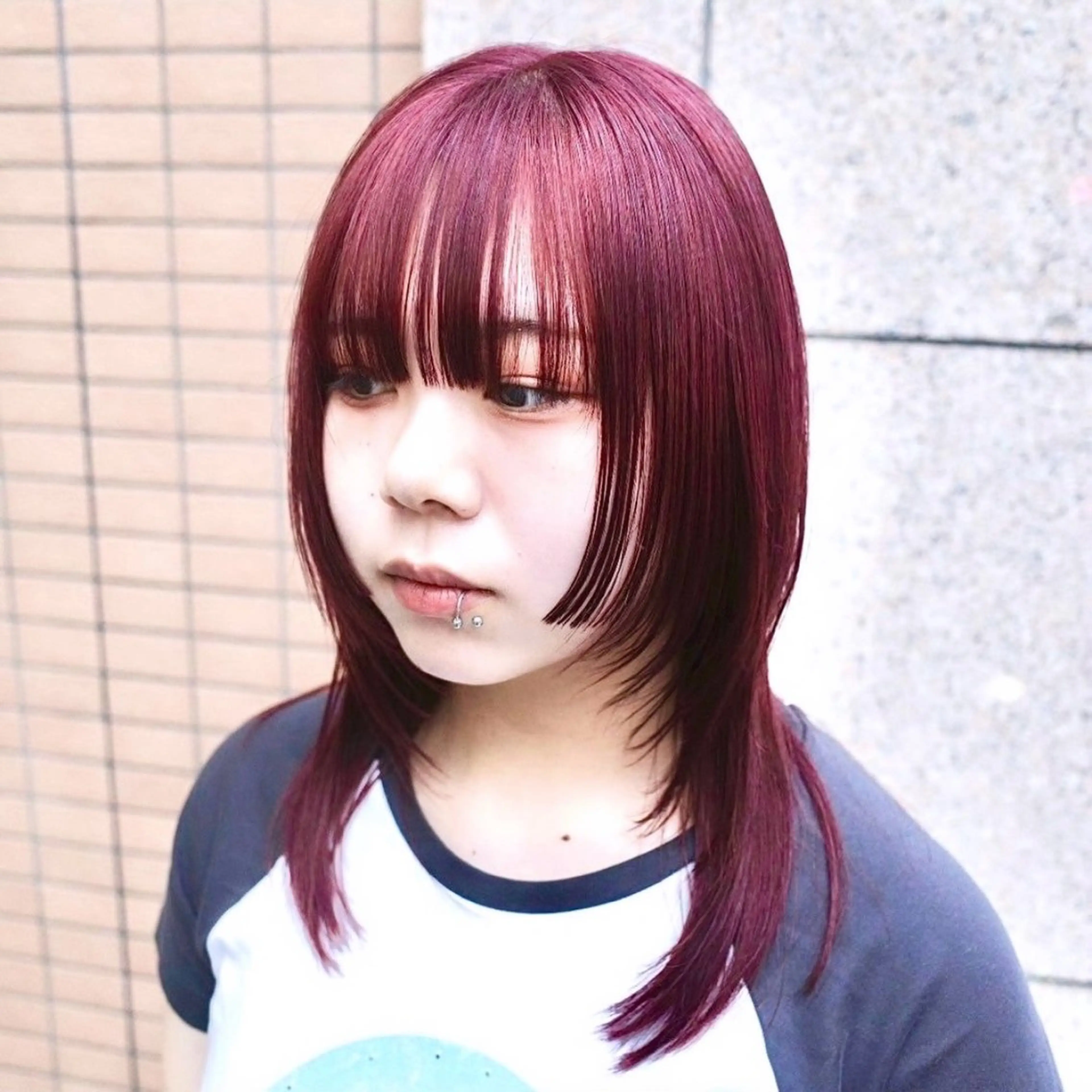 ミディアム カラー レイヤーカット ヘアカラー トリートメント ハイトーン/ウルフ/ レイヤー/Asukaのヘアスタイル