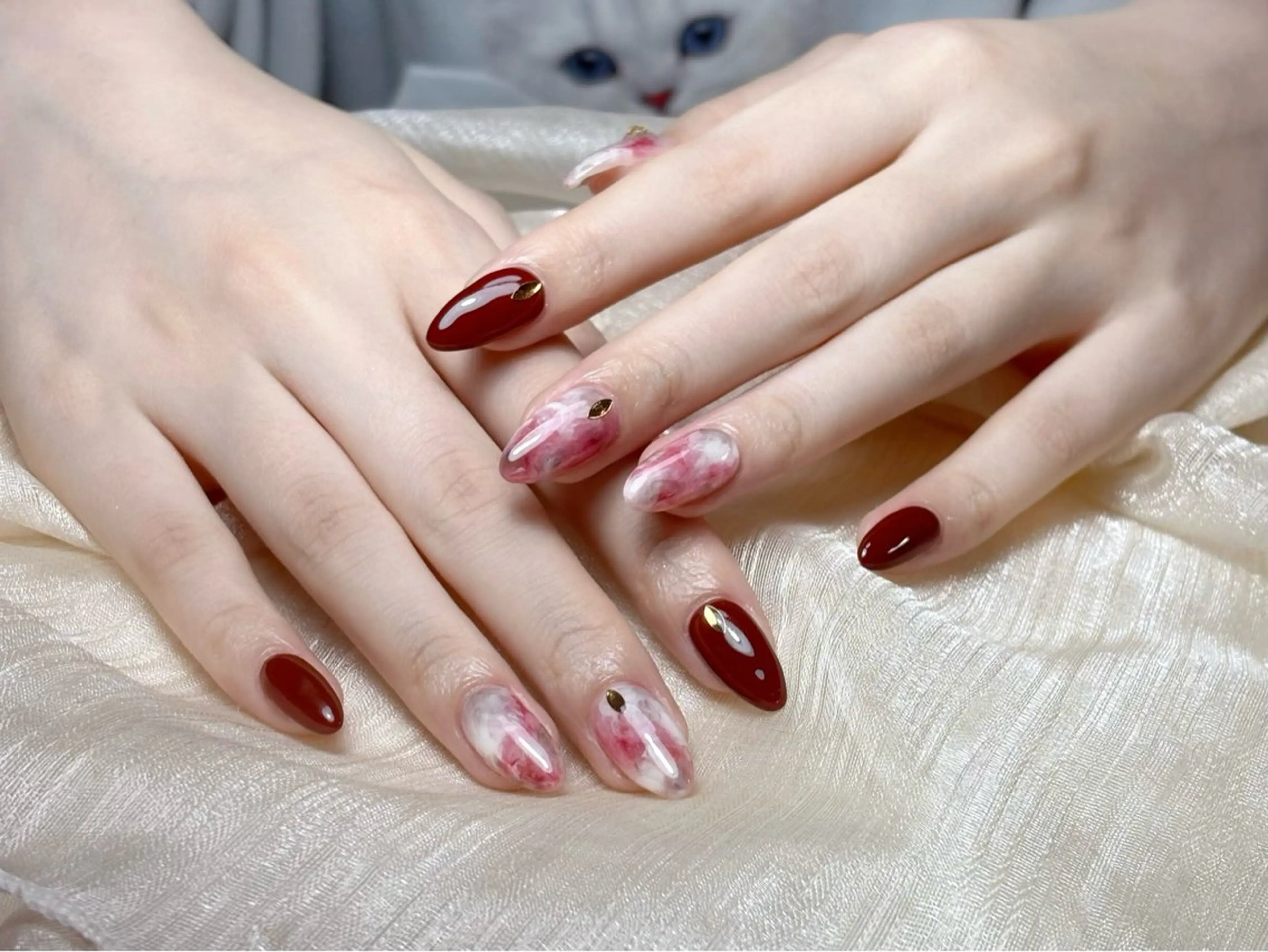 ネイル オーロラネイル チークネイル 成人式 フレンチネイル ジェルネイル ハンドネイル Nail Jolie所属・Nail Jolieのネイルデザイン