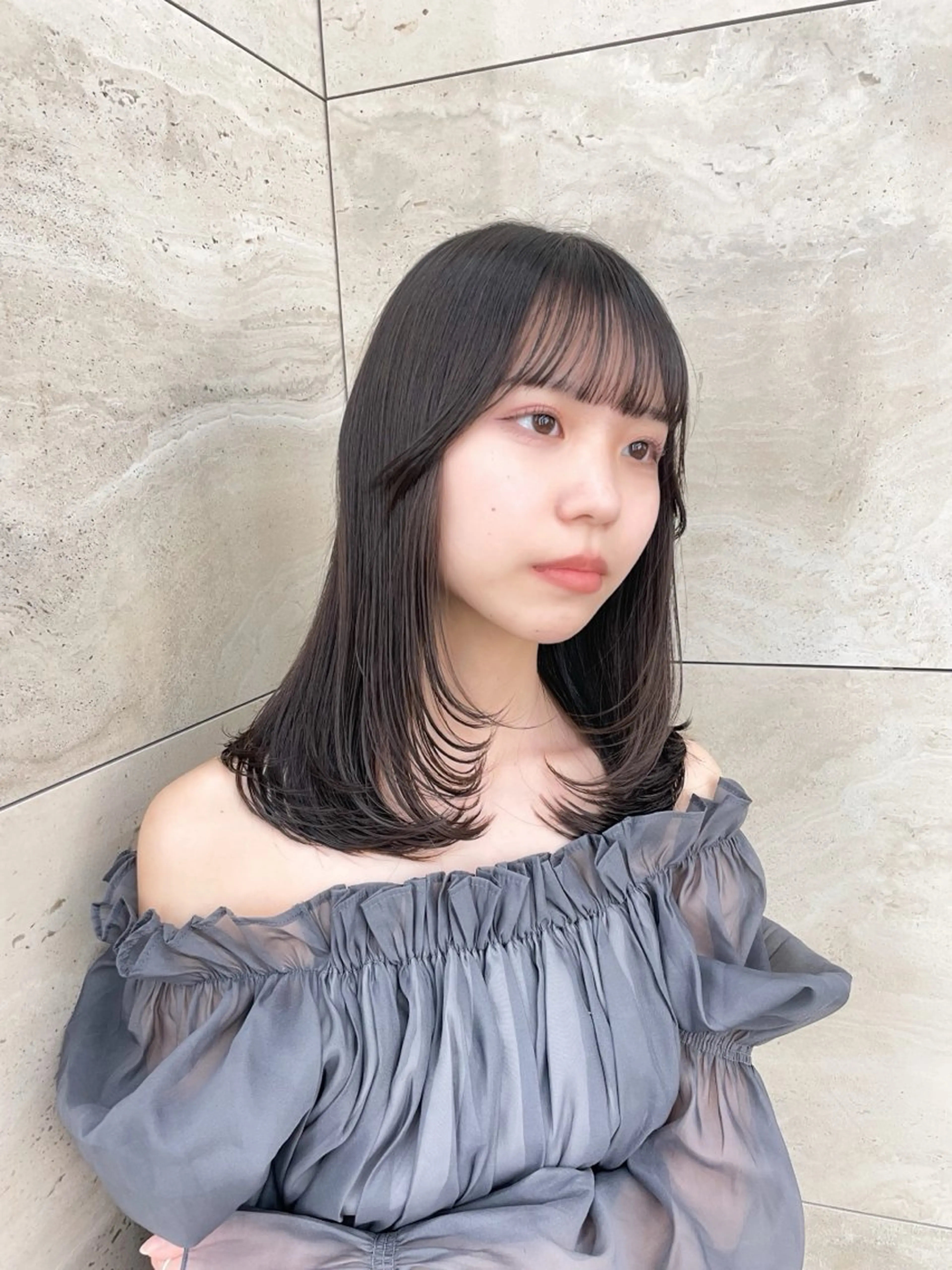 ミディアム カット ヘアカラー トリートメント 韓国レイヤー 🧸🤍ちずみのヘアスタイル