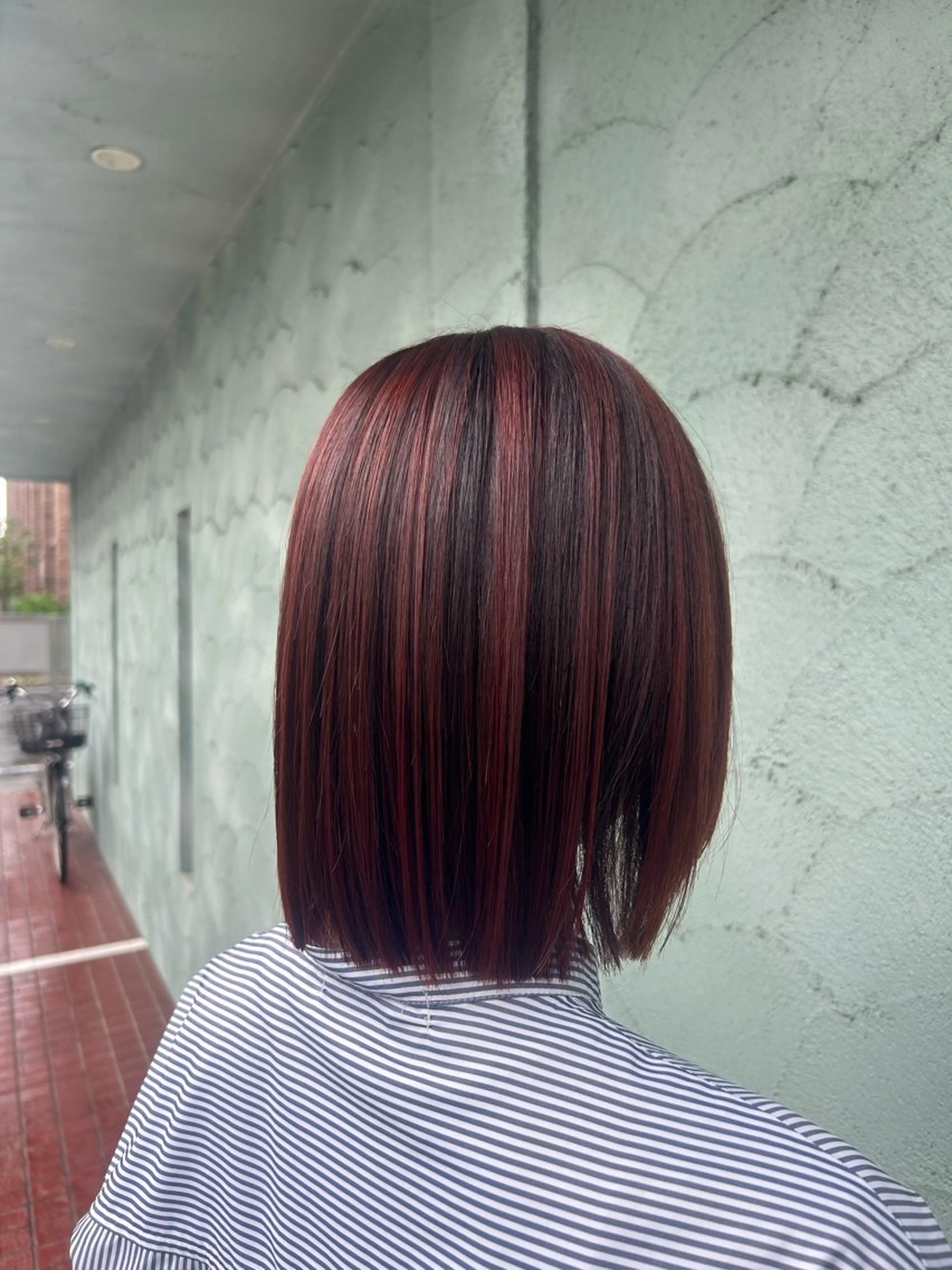 ミディアム カット ヘアカラー 【ブリーチモデル募集 】サキ🫧のヘアスタイル