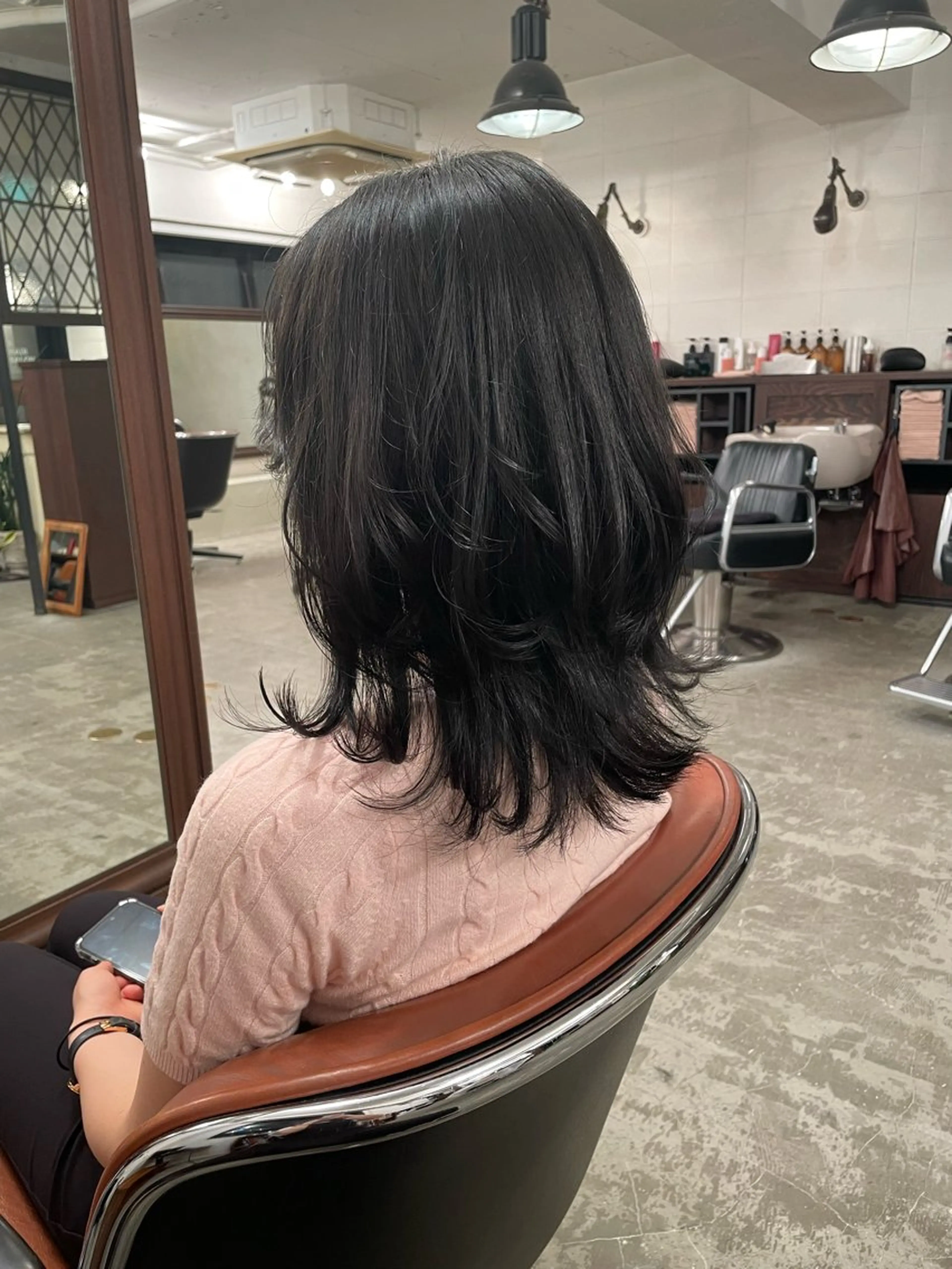 ミディアム ミディアムレイヤー レイヤーカット 外ハネヘア s.hairsalon所属・🌸島村 菜々海🌸のヘアスタイル