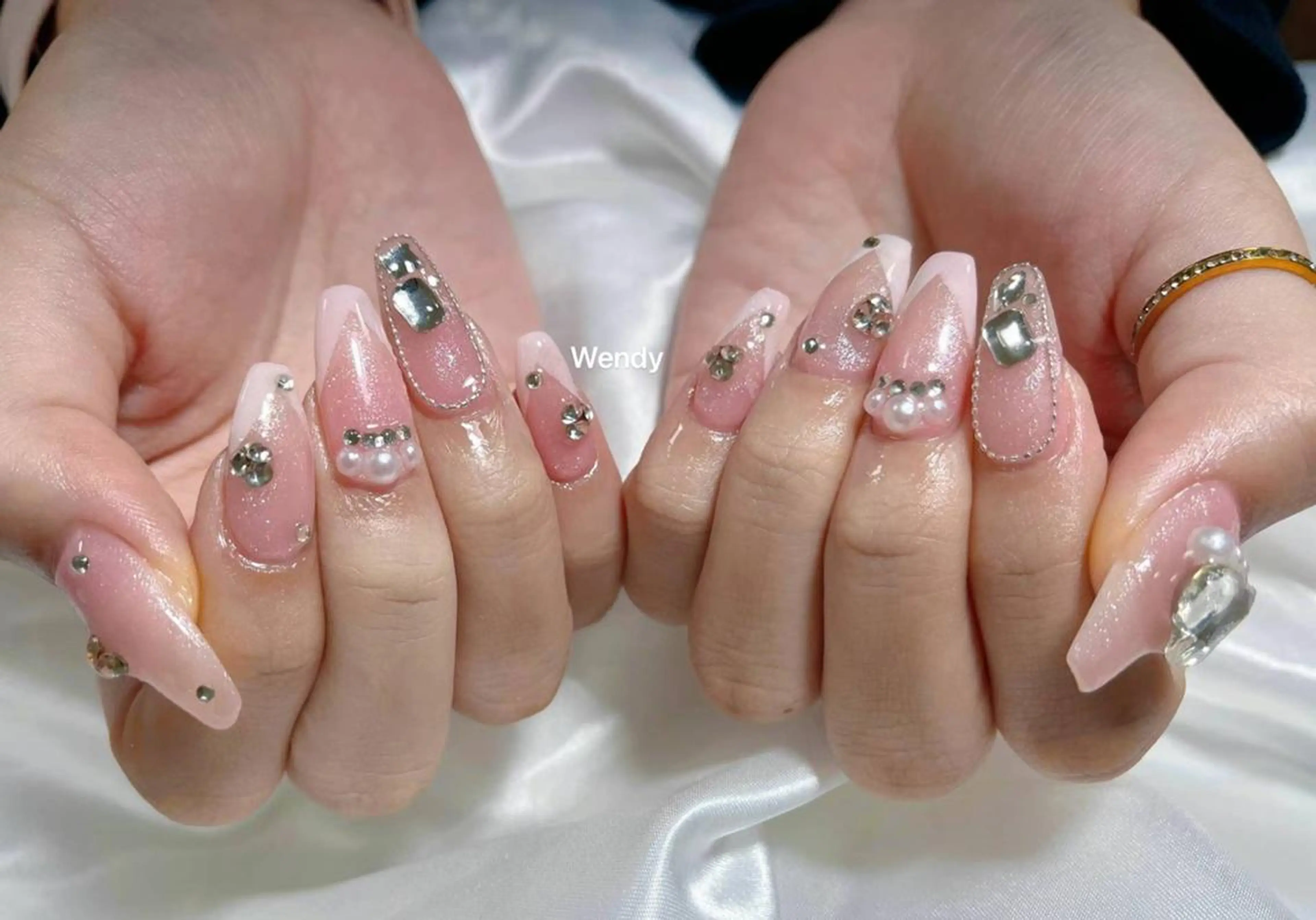 ネイル VIVIAN リサのネイルデザイン