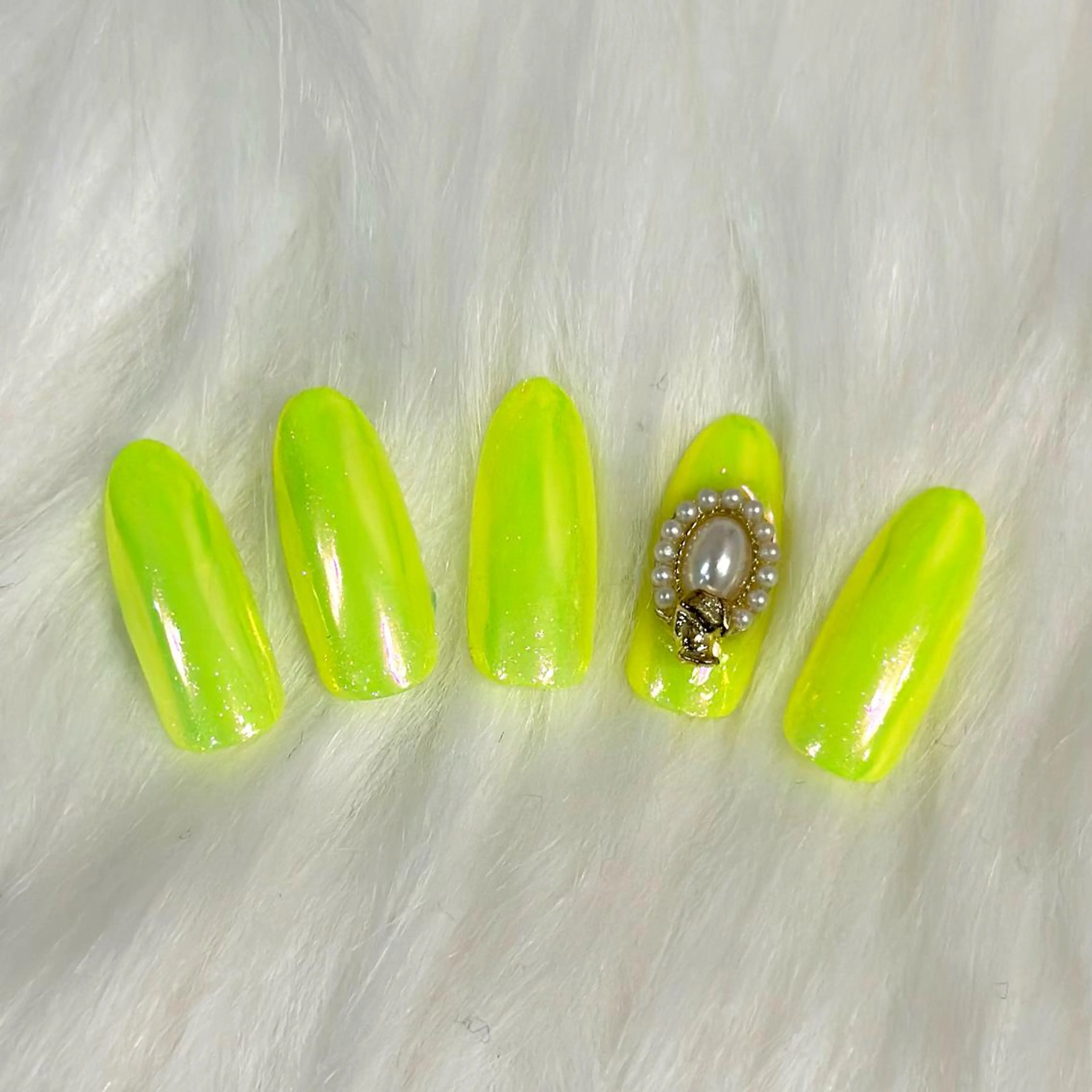 ネイル ガールネイルサロン所属・ガール　ネイルサロン 垣内　英里のネイルデザイン