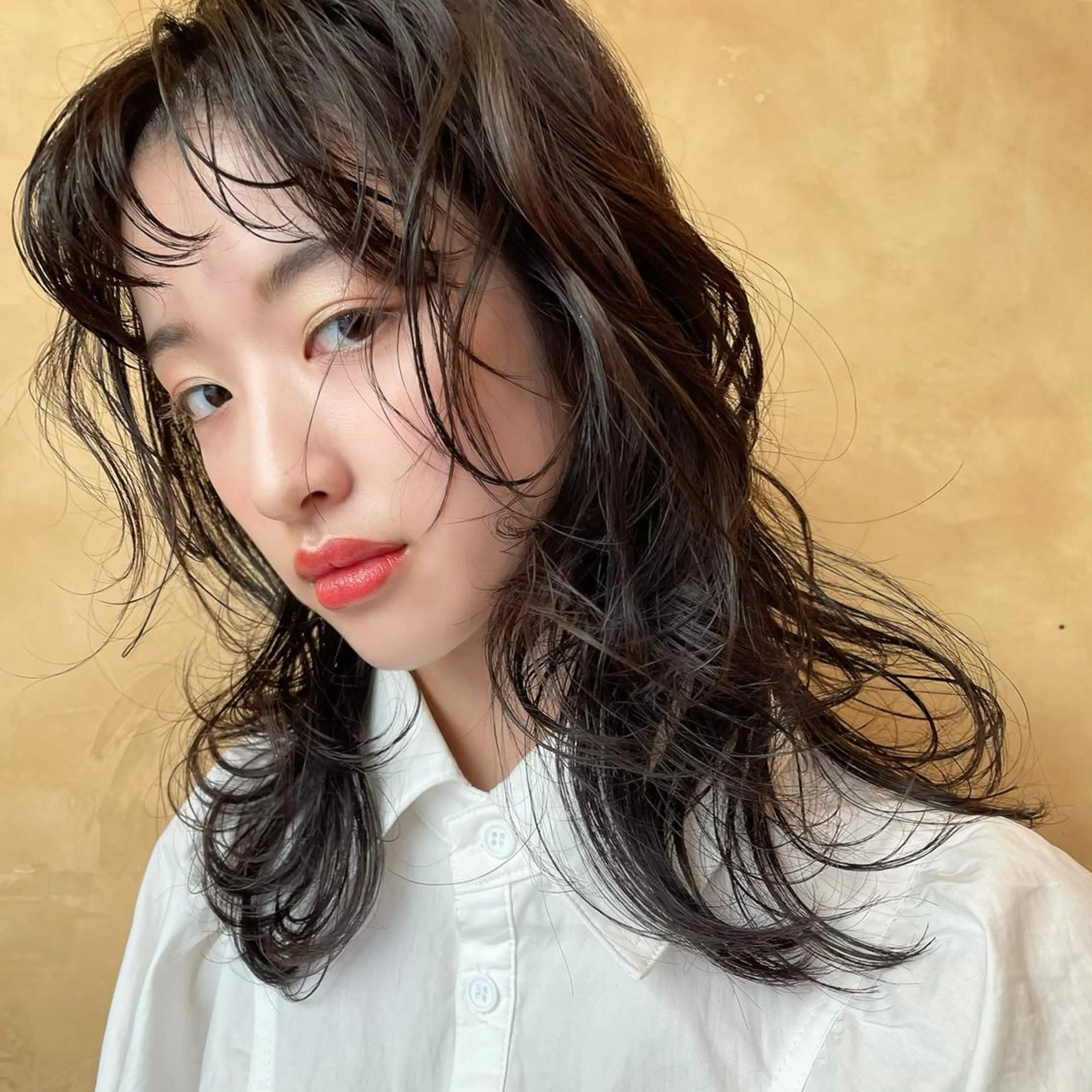 セミロング パーマ ヘアアレンジ ネイル マツエク・マツパ セミロングパーマ カット ヘアカラー ニシダヒカリ🌙 髪質改善×似合わせのヘアスタイル
