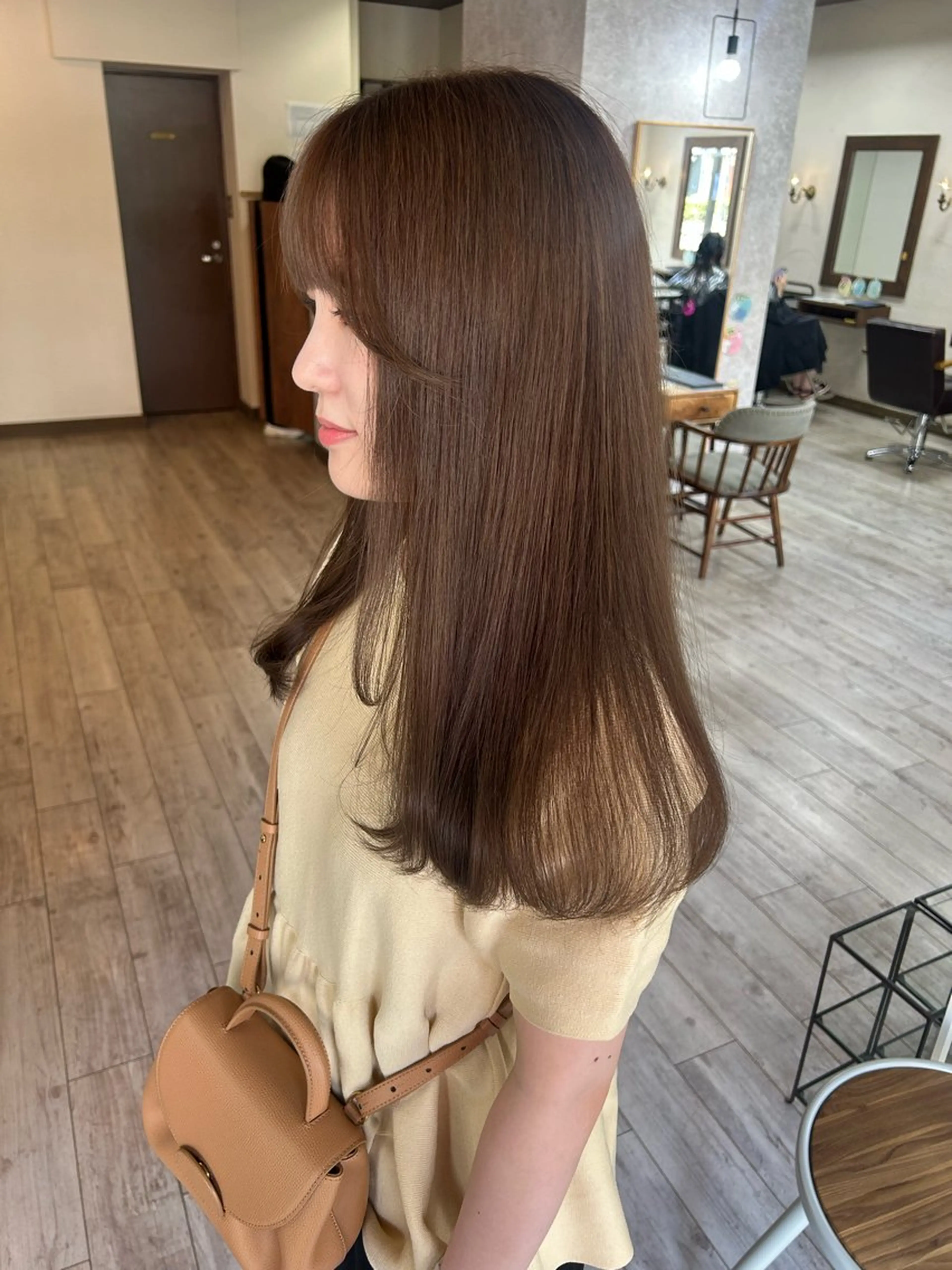 ミディアム カラー ベージュカラー ブリーチ 透明感カラー ブリーチなしカラー カット ヘアカラー トリートメント ｲﾁｶﾜ ﾐｵ/ minim hairのヘアスタイル