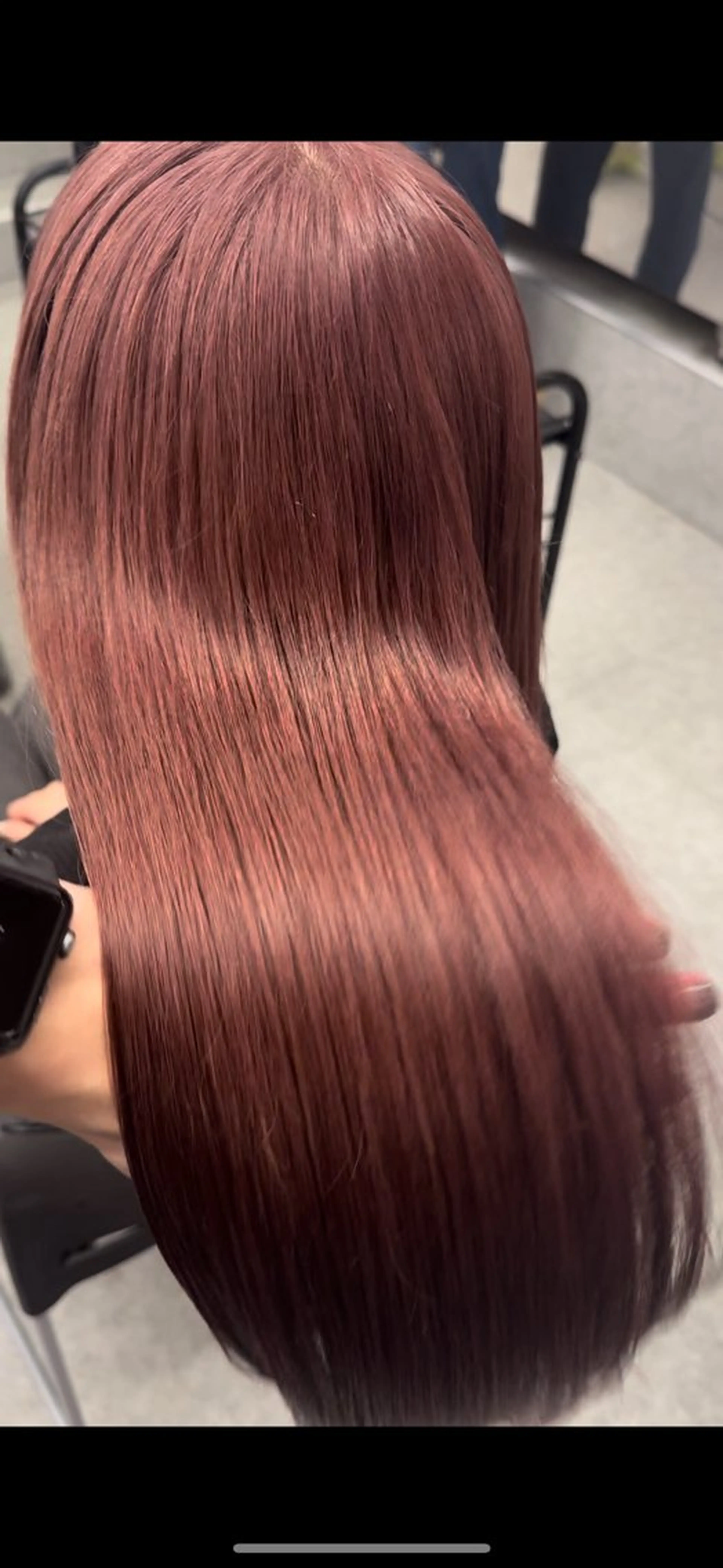 ロング カラー ヘアカラー トリートメント 透けるやわらか艶髪♡ ナチュラルストレートのヘアスタイル