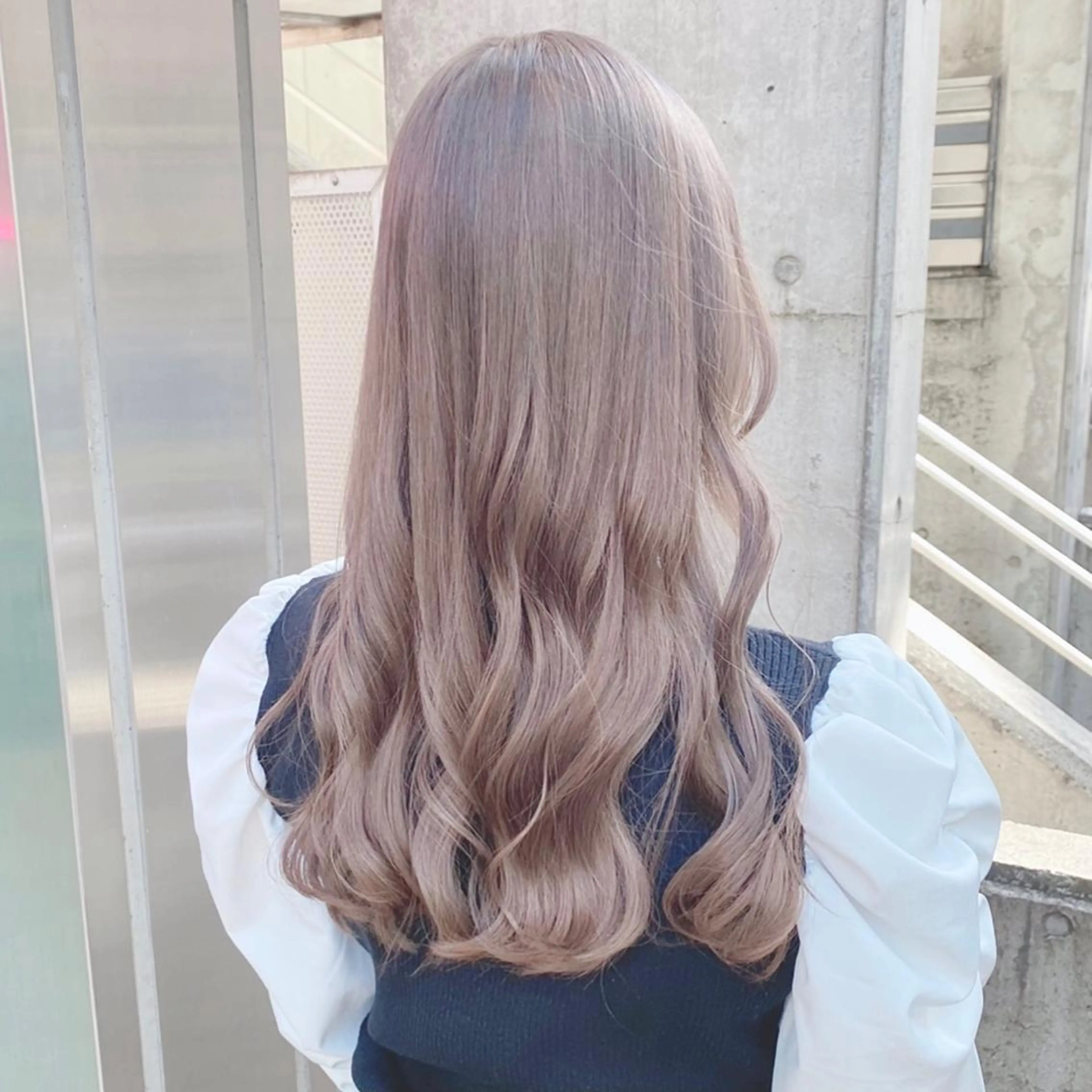 セミロング カラー ヘアアレンジ メンズ キッズ ヘアカラー トリートメント ヘアセット お悩み解決美容師 💐AMIのヘアスタイル