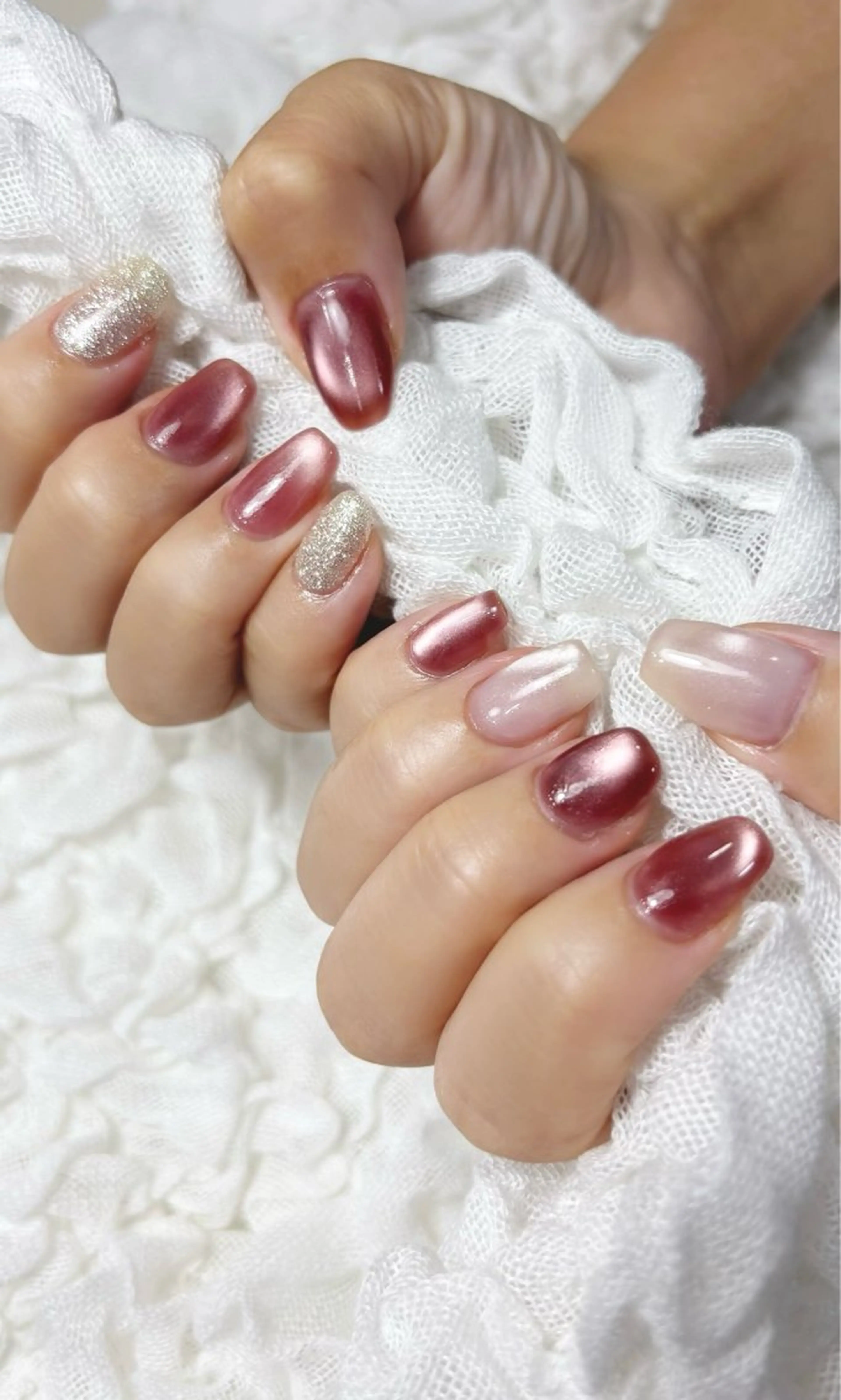 【ワンカラー(オフ代無料/ハンド)】何色でもOK！マグネット、フラッシュネイルも🙆‍♀️✨自爪に優しいパラジェル✨の写真