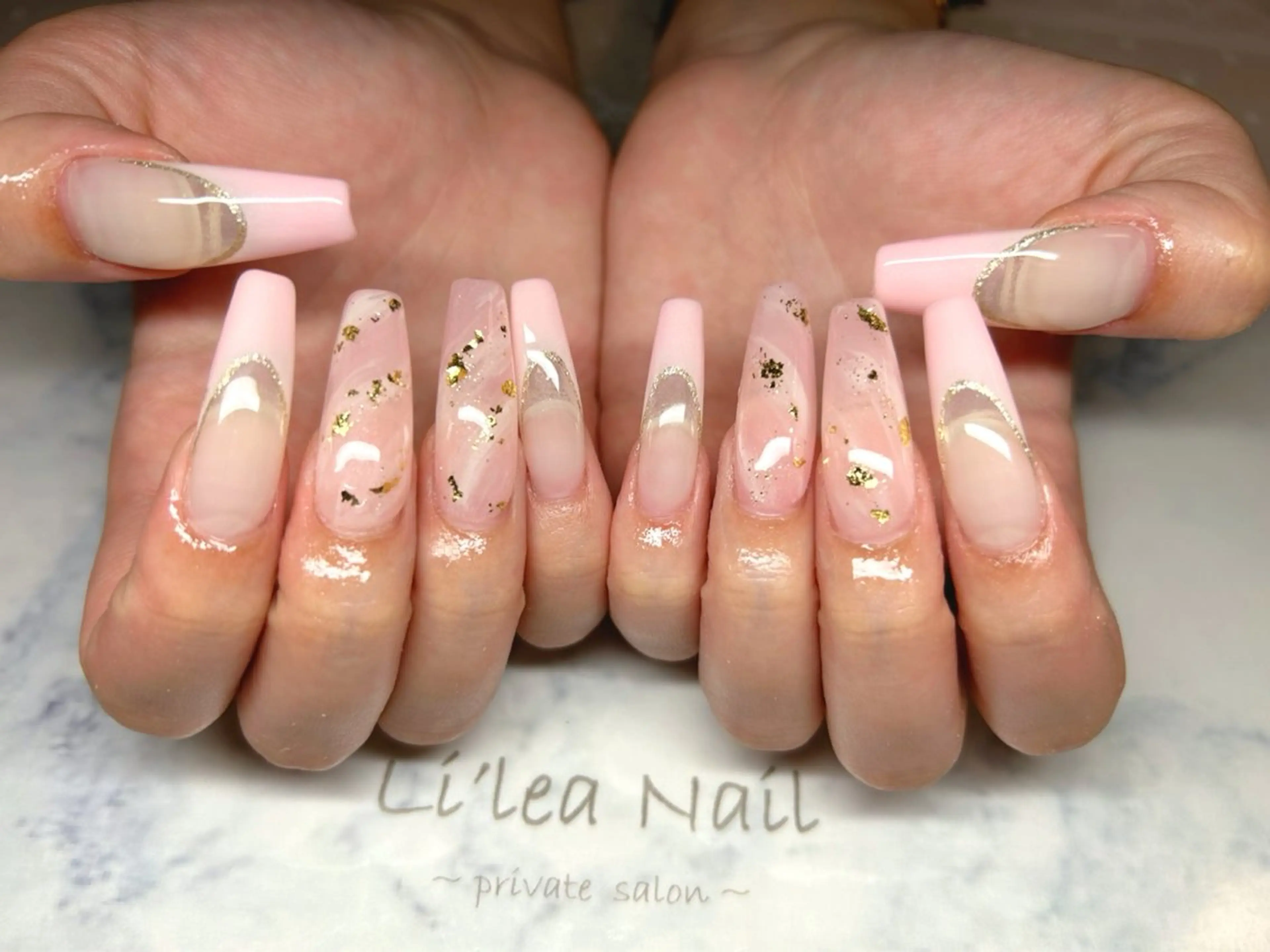 ネイル Li'leaNail AINAのネイルデザイン