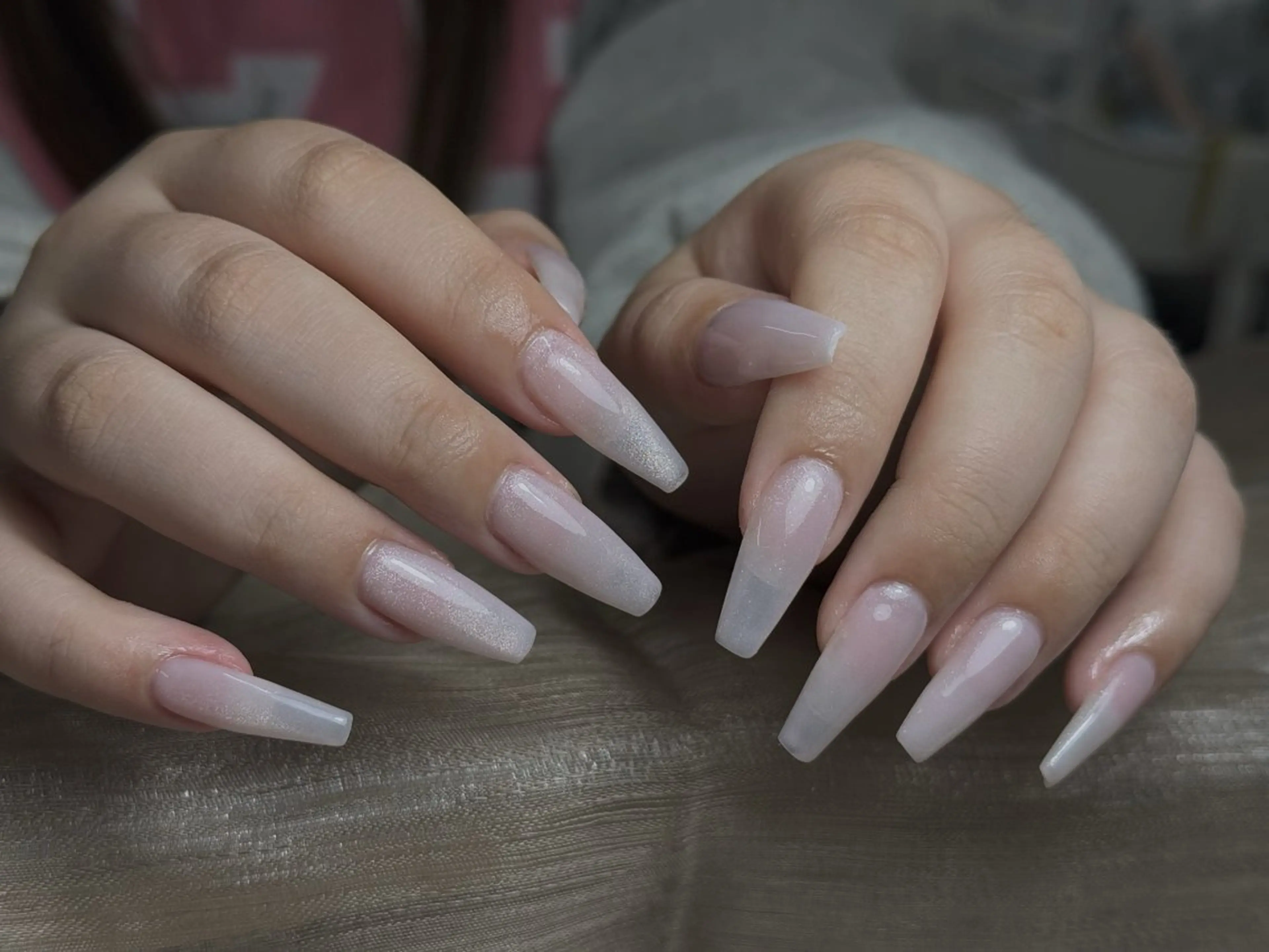 ネイル オーロラネイル ブルー チークネイル フットネイル フレンチネイル ハンドネイル EMY 168 池袋のネイルデザイン