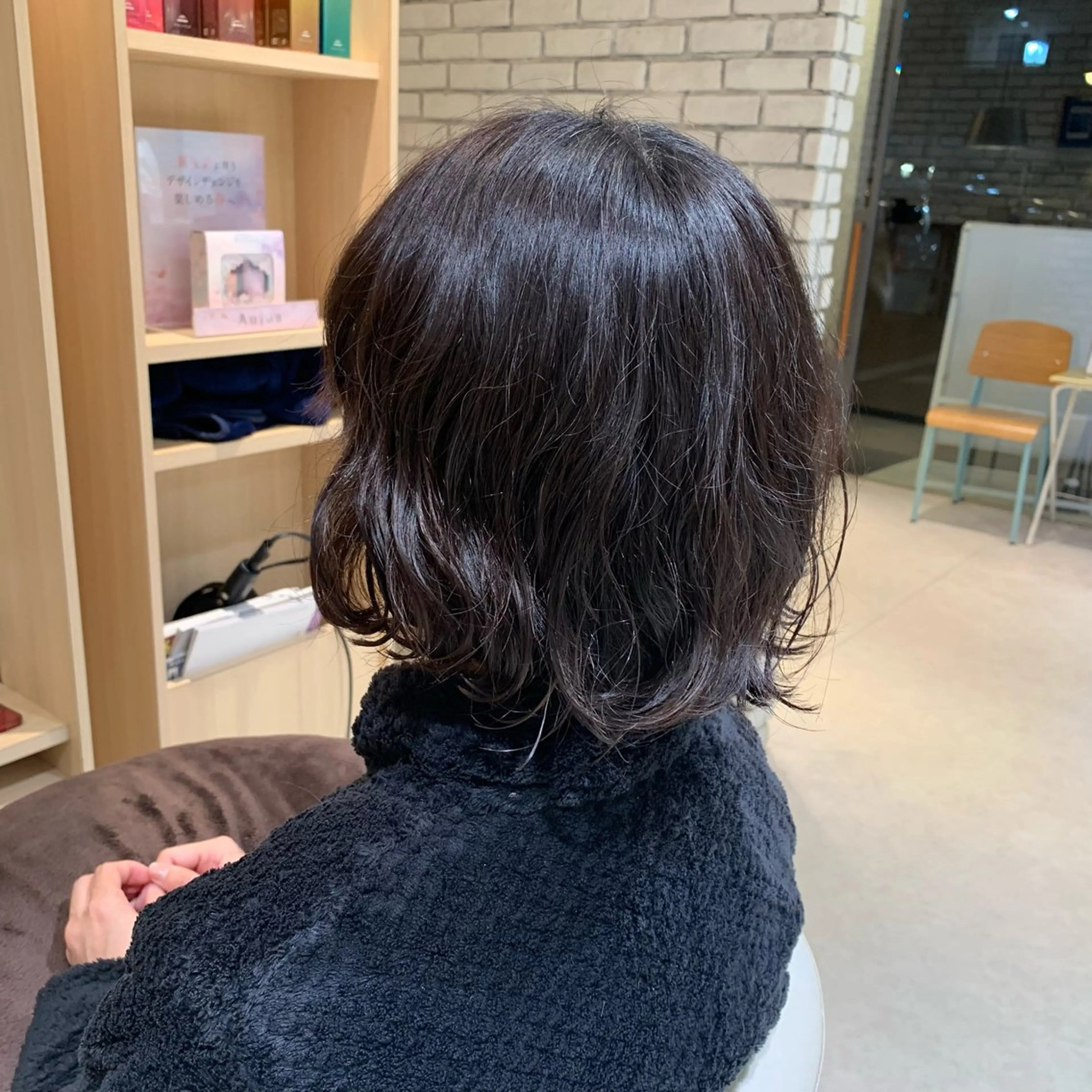 ミディアム ミディアムパーマ ボブ 宮本 季奈のヘアスタイル