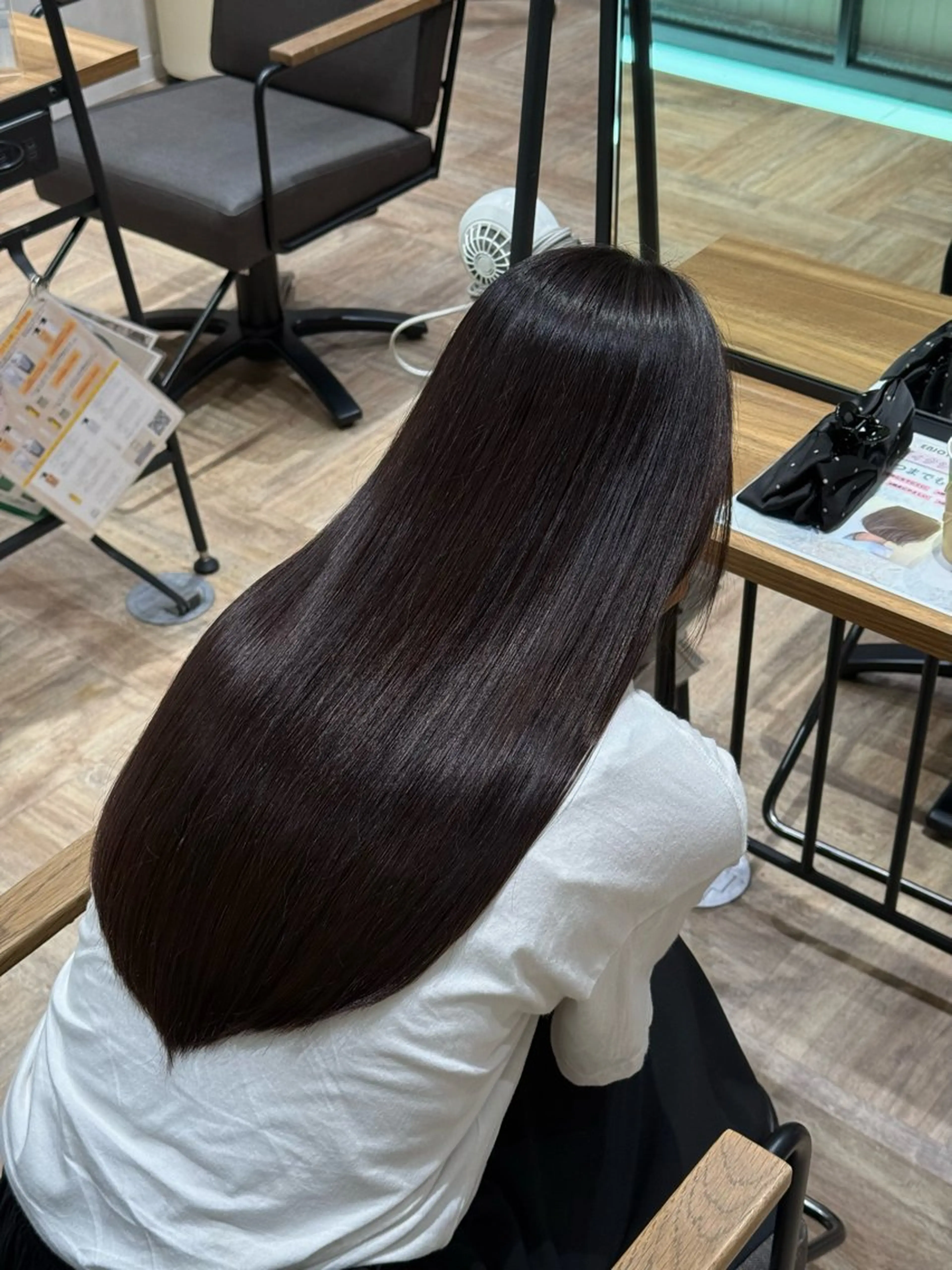 ロング 池崎 歩倖のヘアスタイル