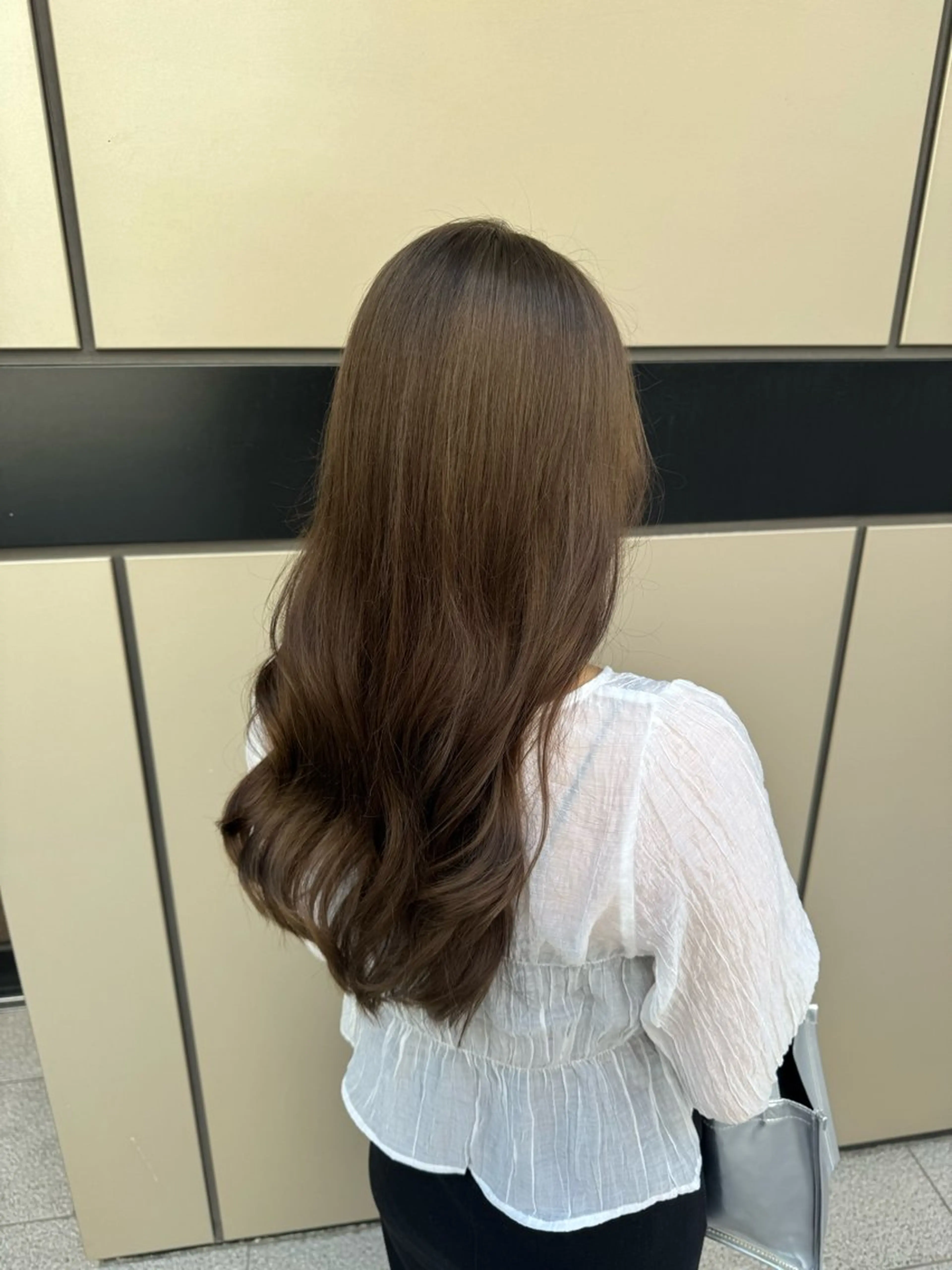 ロング カット ヘアカラー トリートメント 小山 海友のヘアスタイル