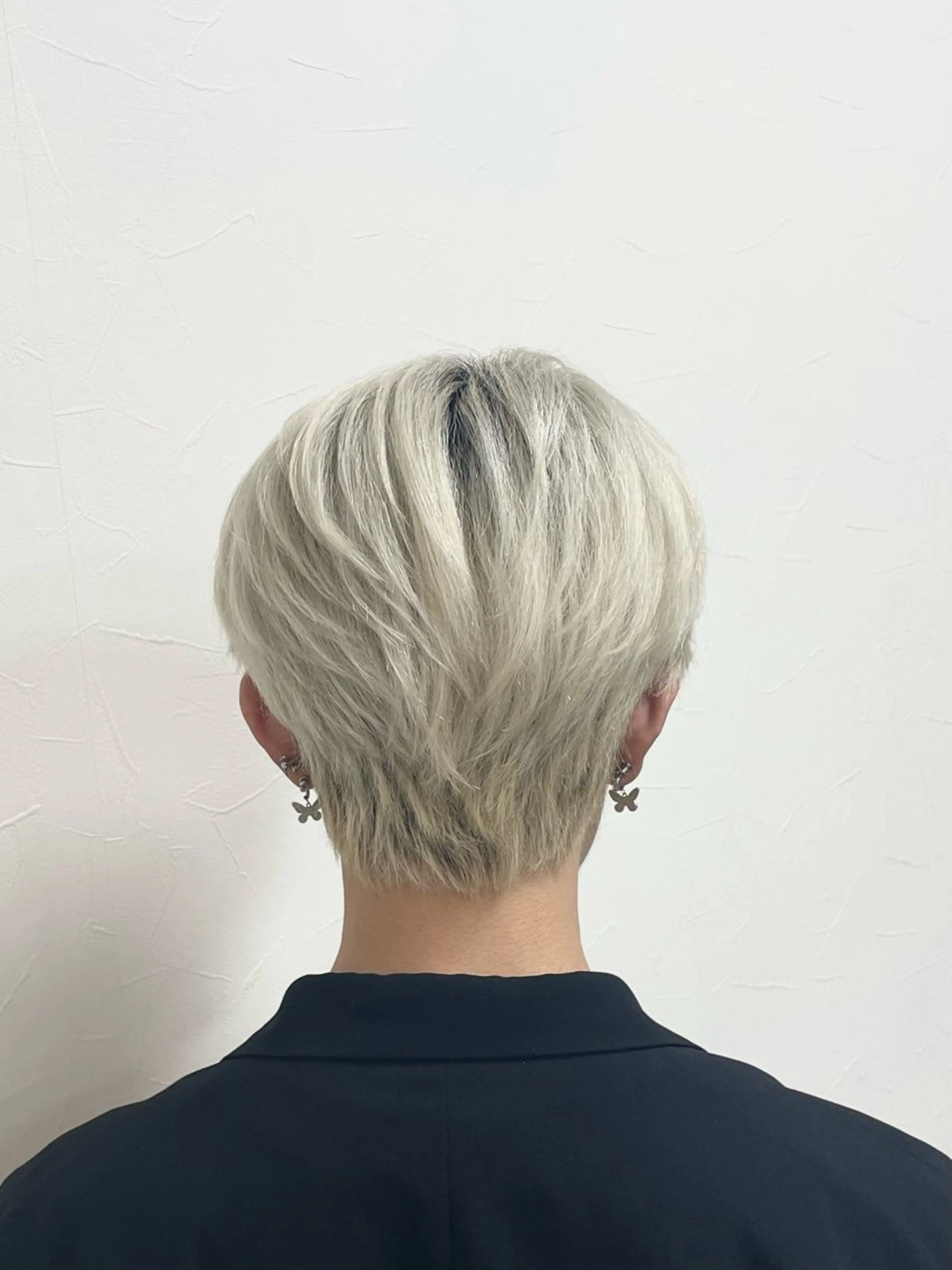 ショート ヘアカラー トリートメント 🤍MIZUKI 🤍のヘアスタイル
