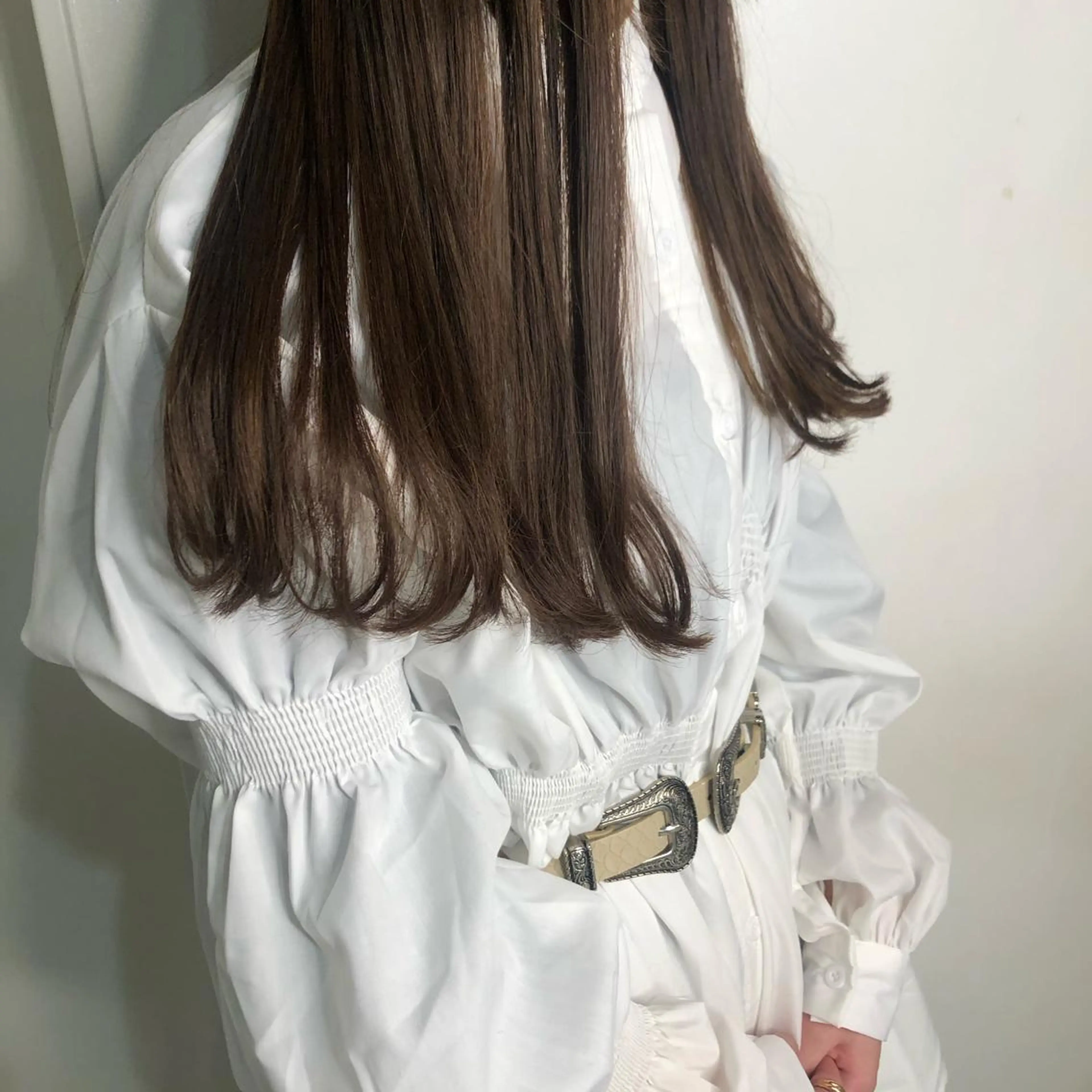 セミロング カラー ヘアアレンジ マツエク・マツパ シールエクステ エクステ Noah's　Ark所属・透明感カラー🫧ヘア セット🫧松本菜月の眉毛・アイブロウイメージ