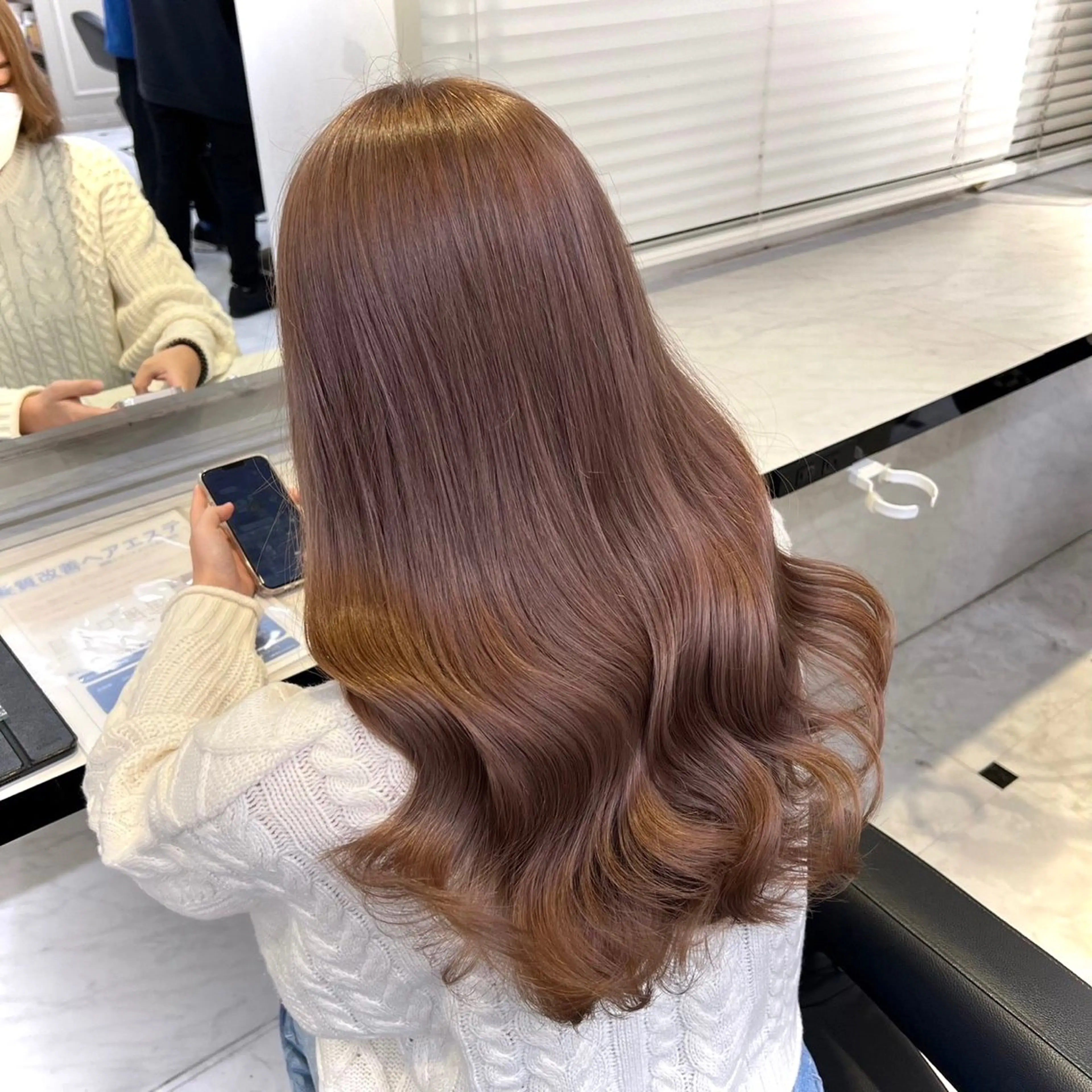 ロング ヘアカラー Miwa🤍ダメージ レスカラー特化🦢のヘアスタイル