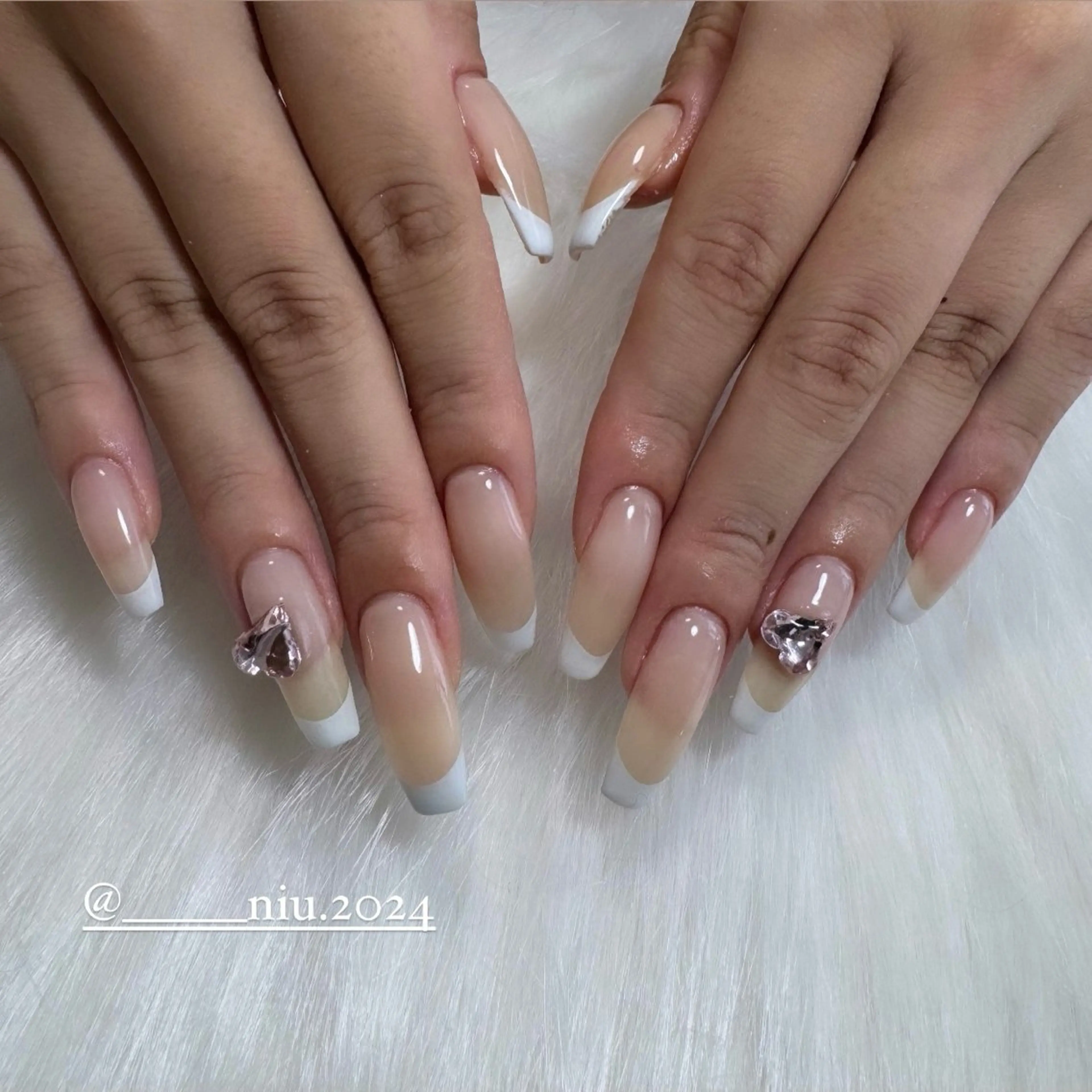 ネイル フレンチネイル nail salon niuのネイルデザイン