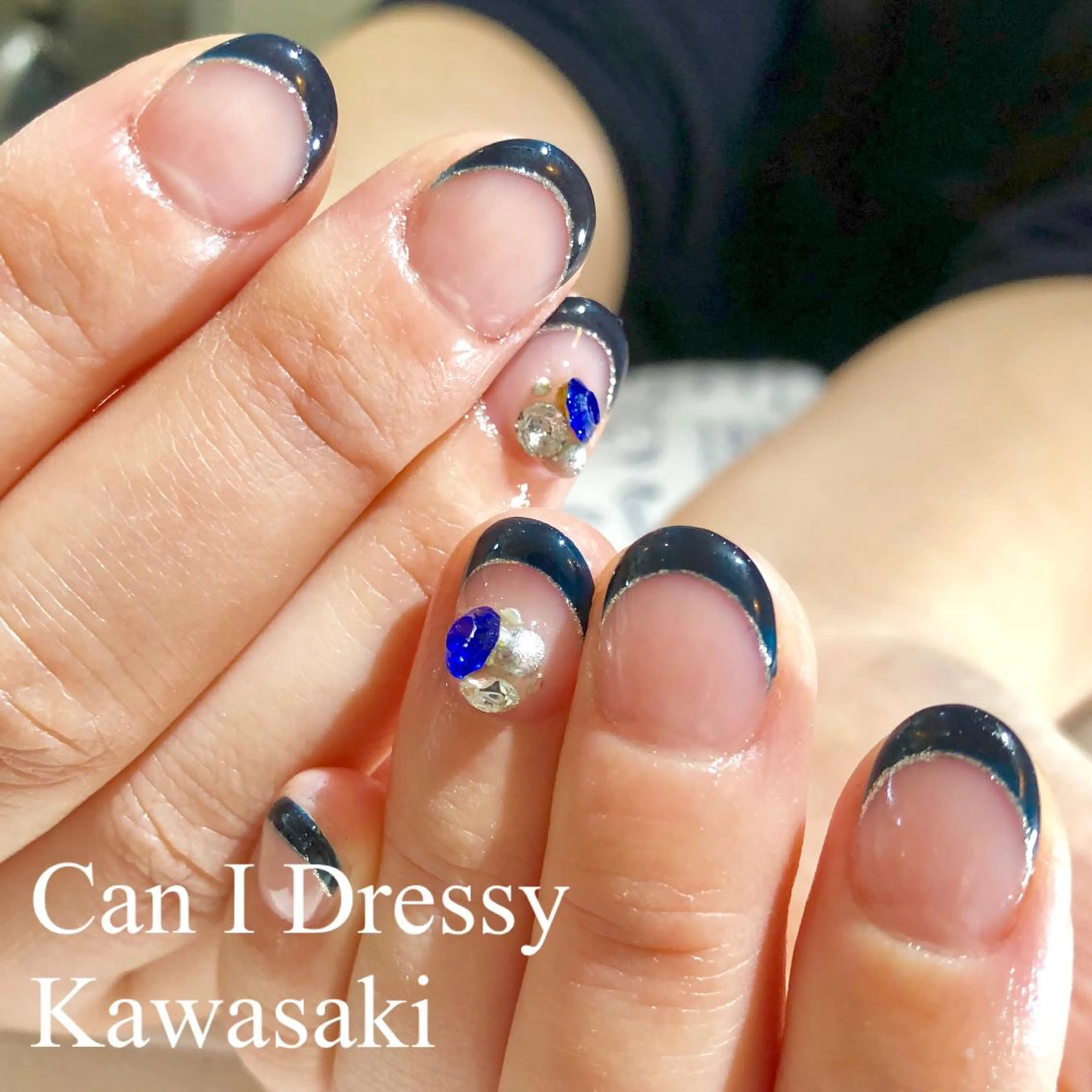 ネイル フレンチネイル ネイビー ハンドネイル Can I 川崎店 三島 久美子のネイルデザイン