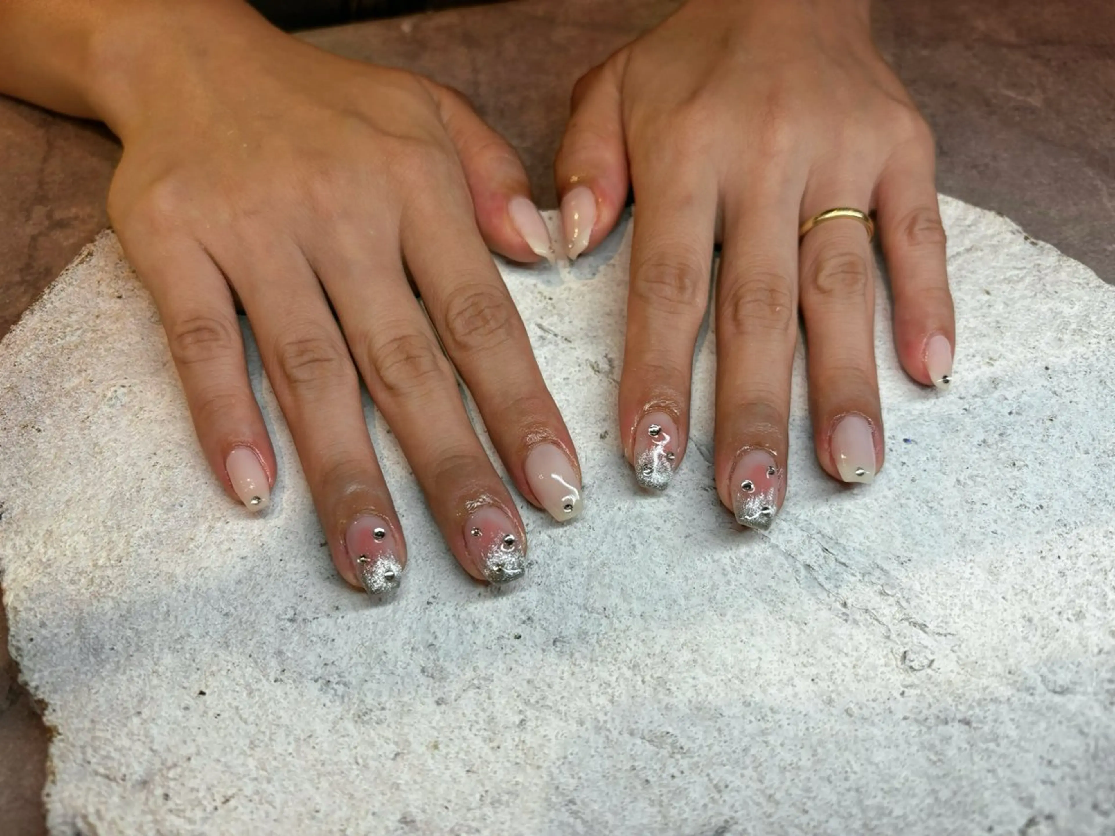 ネイル ワンホンネイル HONOKA W 【深江橋店】のネイルデザイン