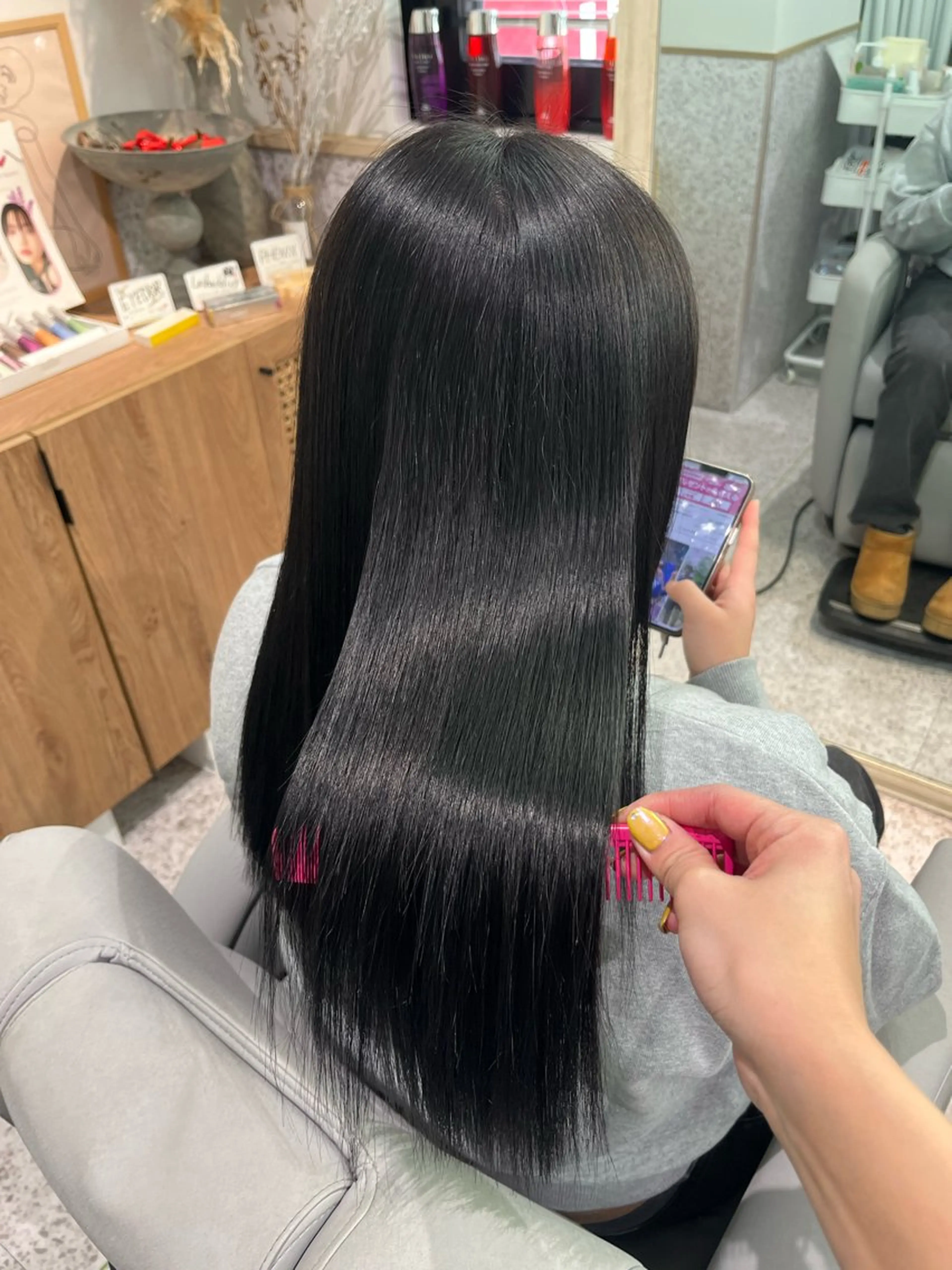 ロング カラー ブリーチ ブリーチなしカラー 顔周りカット 髪質改善 ロング ヘアカラー トリートメント 髪質改善&艶カラー/ ほんだあみ (♡)のヘアスタイル