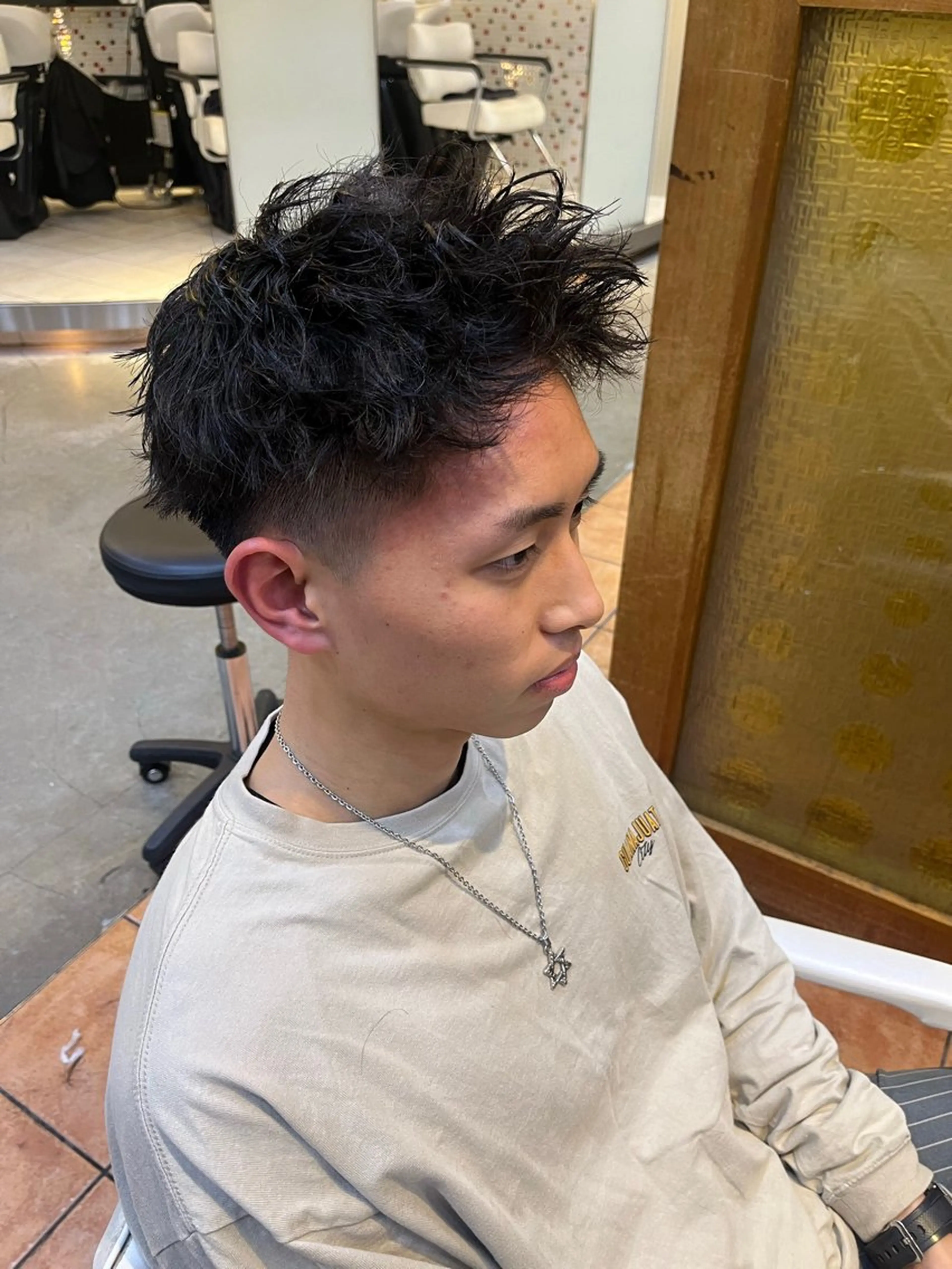 ショート パーマ メンズ メンズパーマ メンズツイストパーマ ツイストパーマ カット パーマ トリートメント STAGE所属・ニュアンスパーマ/ 本厚木/NAOAKIのヘアスタイル