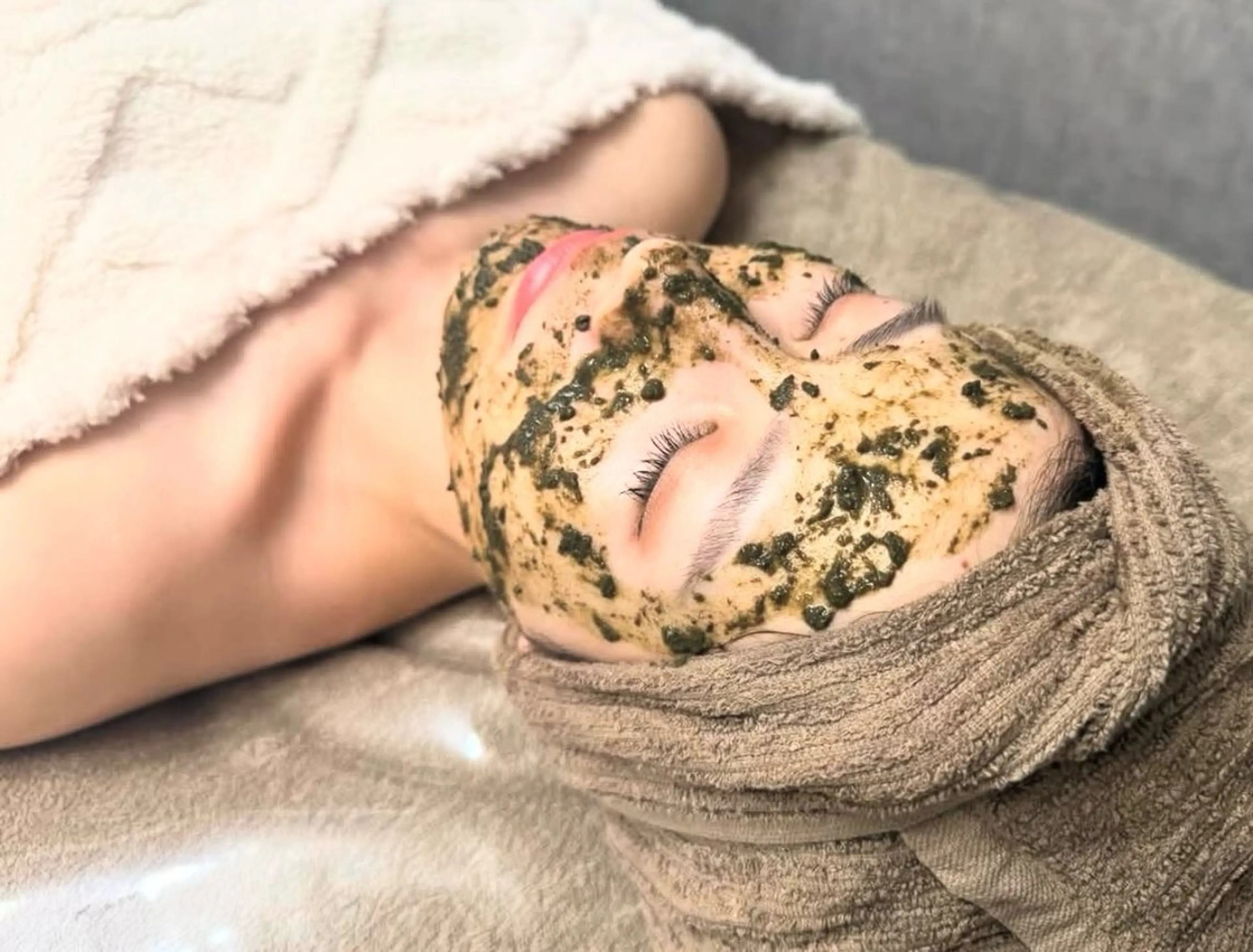 エステ リラク 肌質改善ハーブ ピーリングBellaのエステ・リラクイメージ