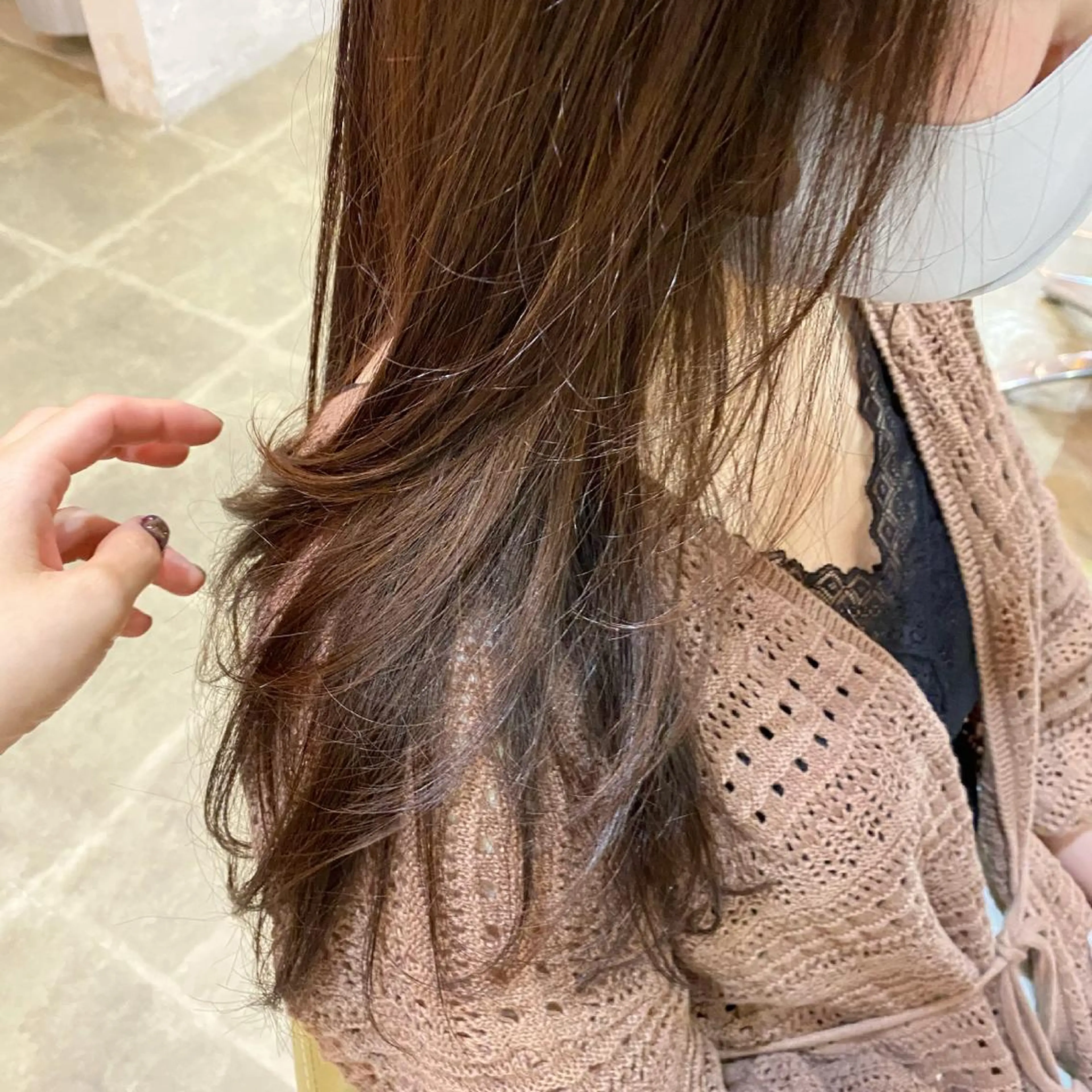 ロング 中村 友香のヘアスタイル