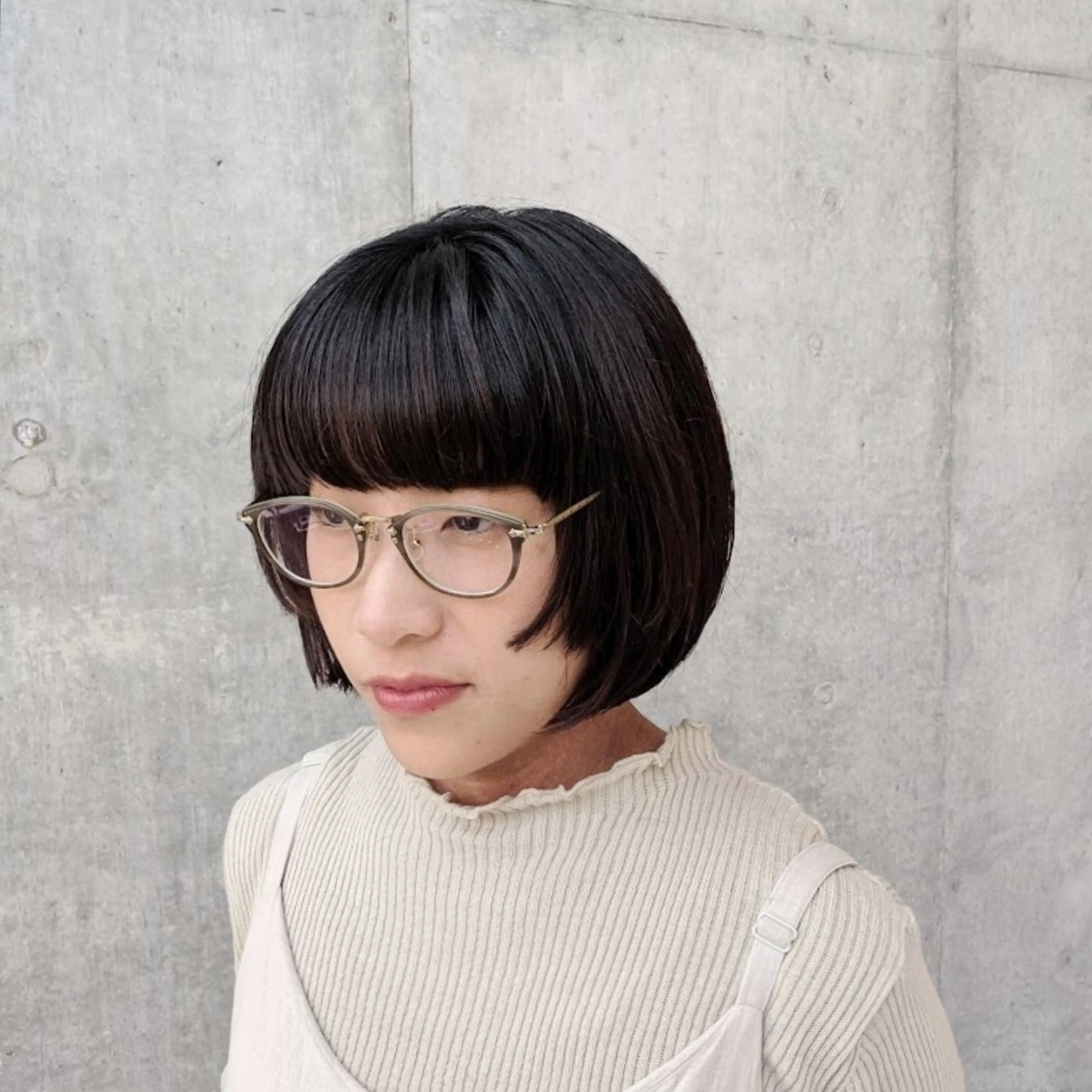 ショート ボブ 顔周りカット カット kitsuki北参道所属・カガラシュン/ 刈り上げ/ウルフのヘアスタイル