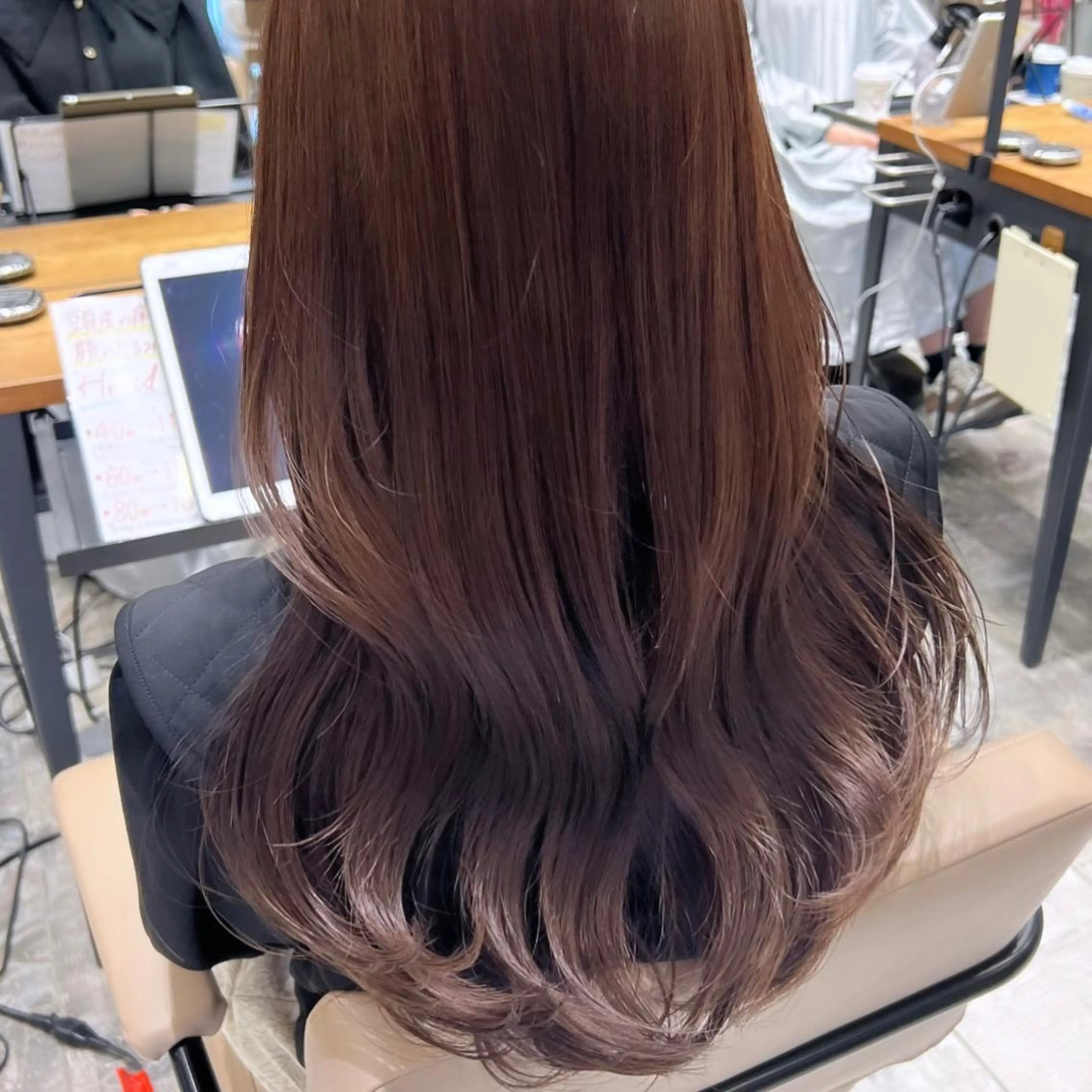 ロング くびれヘア 髪質改善 ロング 縮毛矯正 カット ヘアカラー トリートメント 🧡くびれヘア/前髪 顔周り🧡久原結衣のヘアスタイル