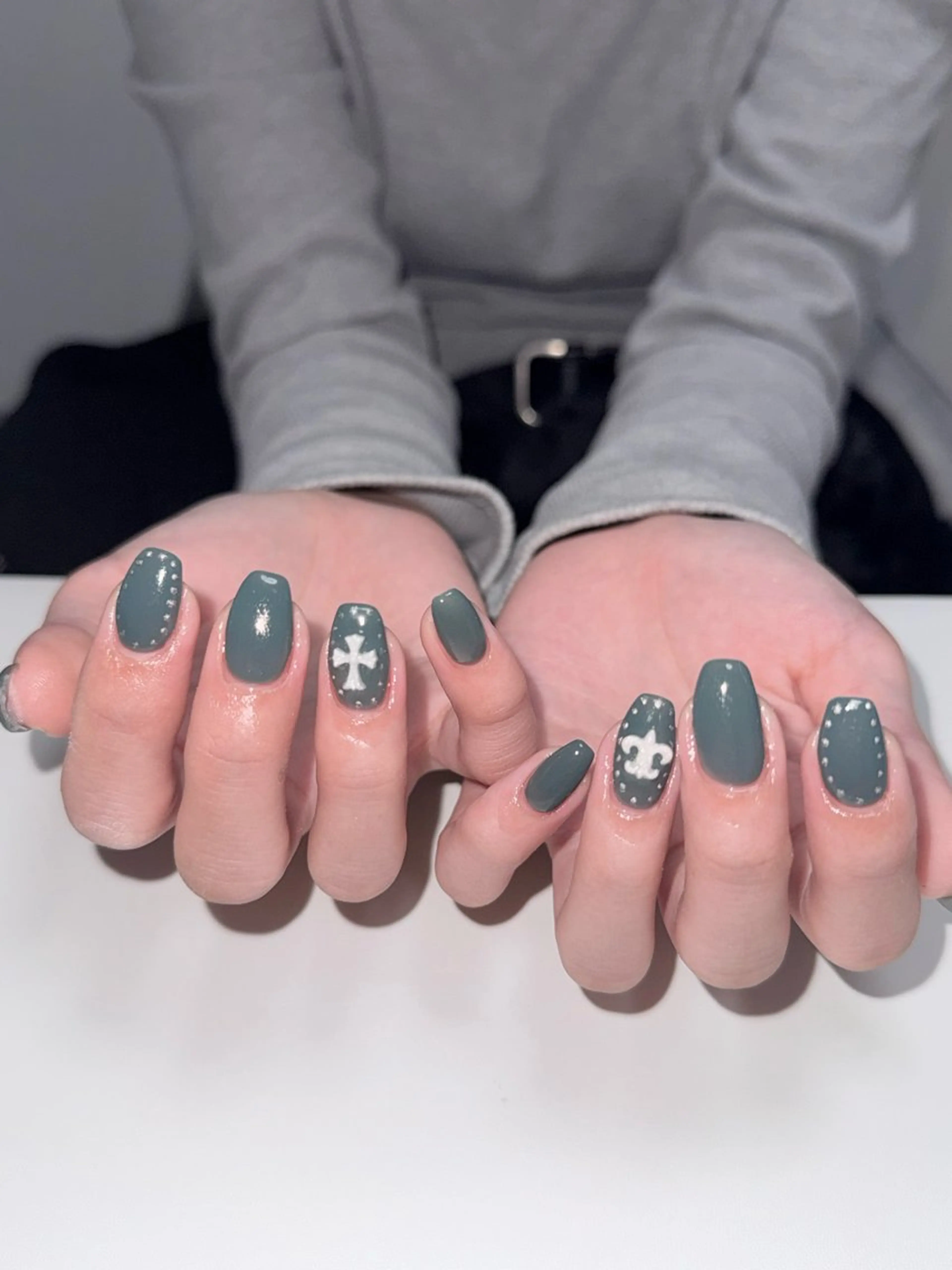 ネイル ハンドネイル BERA NAILSのネイルデザイン