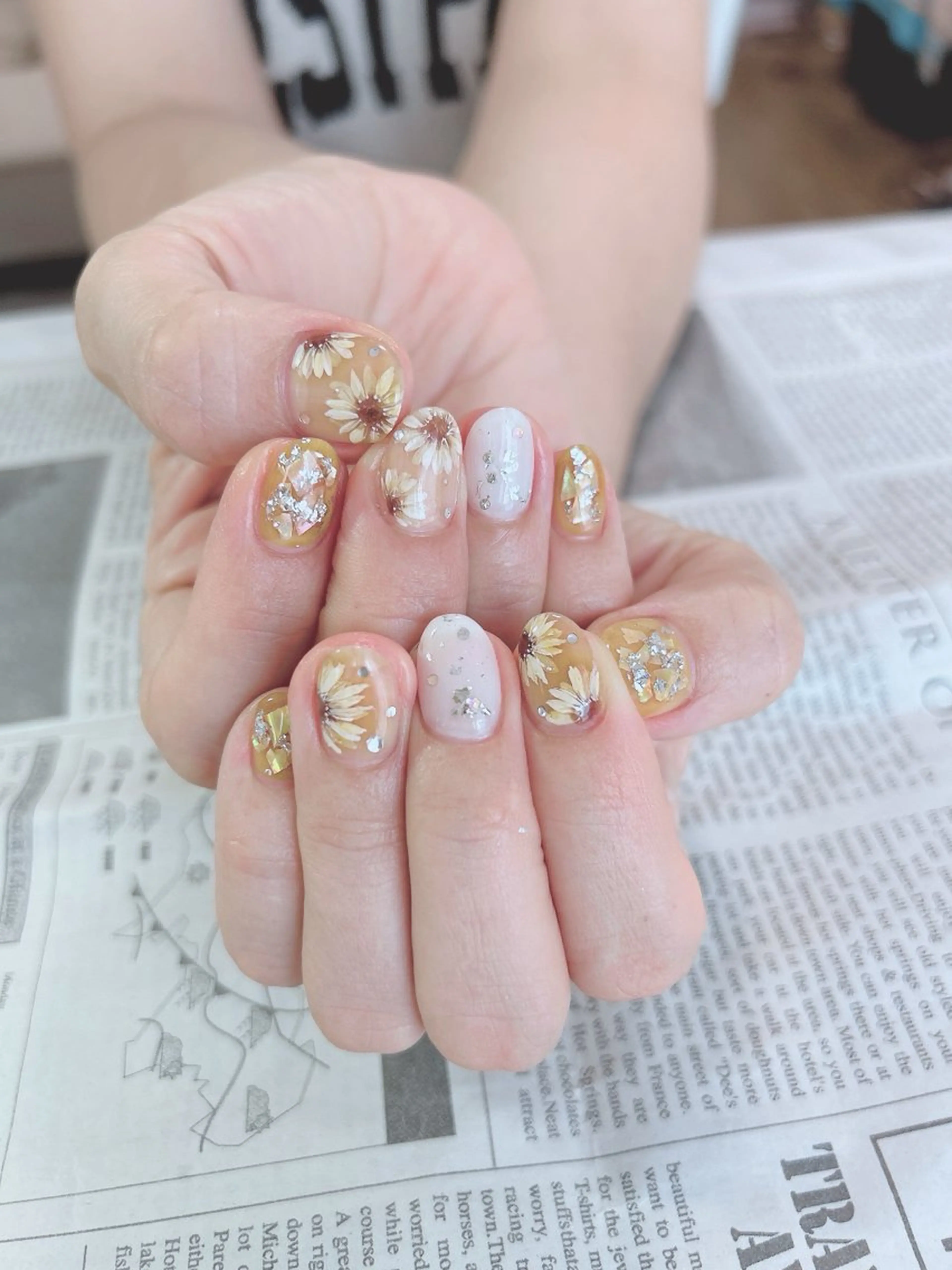 ネイル ハンドネイル ハンドケア 森山 舞のネイルデザイン