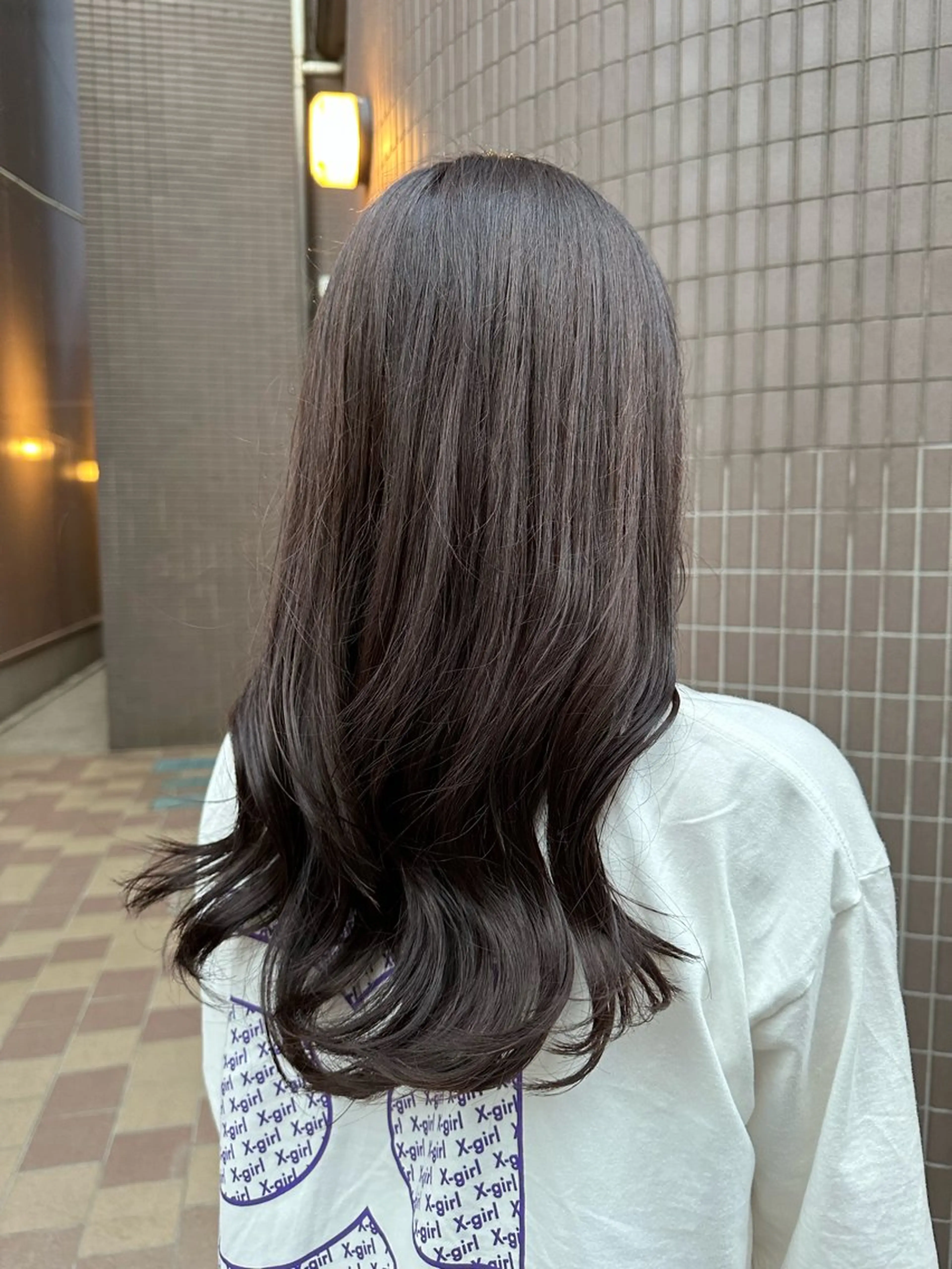 ロング カラー アッシュ ラベンダーカラー ラベンダーアッシュ 清水 遥香のヘアスタイル